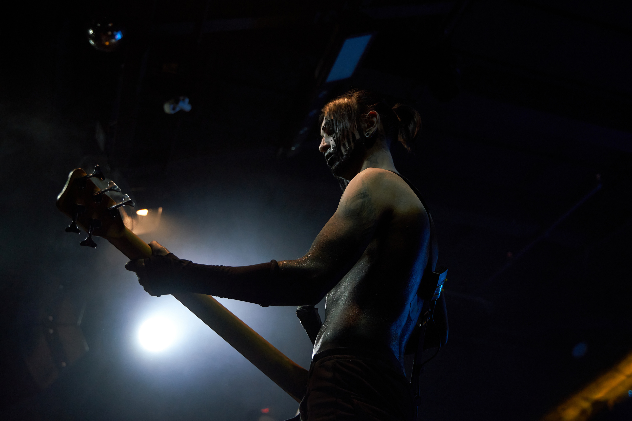 Концерт Mable's Broadway и Multiverse в клубе Pravda. Лена Монахова — портретный и концертный фотограф в Санкт-Петербурге