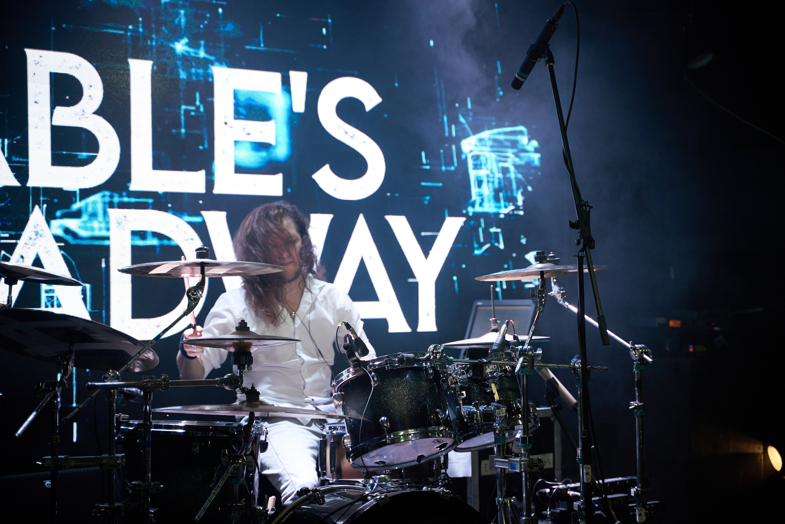 Концерт Mable's Broadway и Multiverse в клубе Pravda. Лена Монахова — портретный и концертный фотограф в Санкт-Петербурге