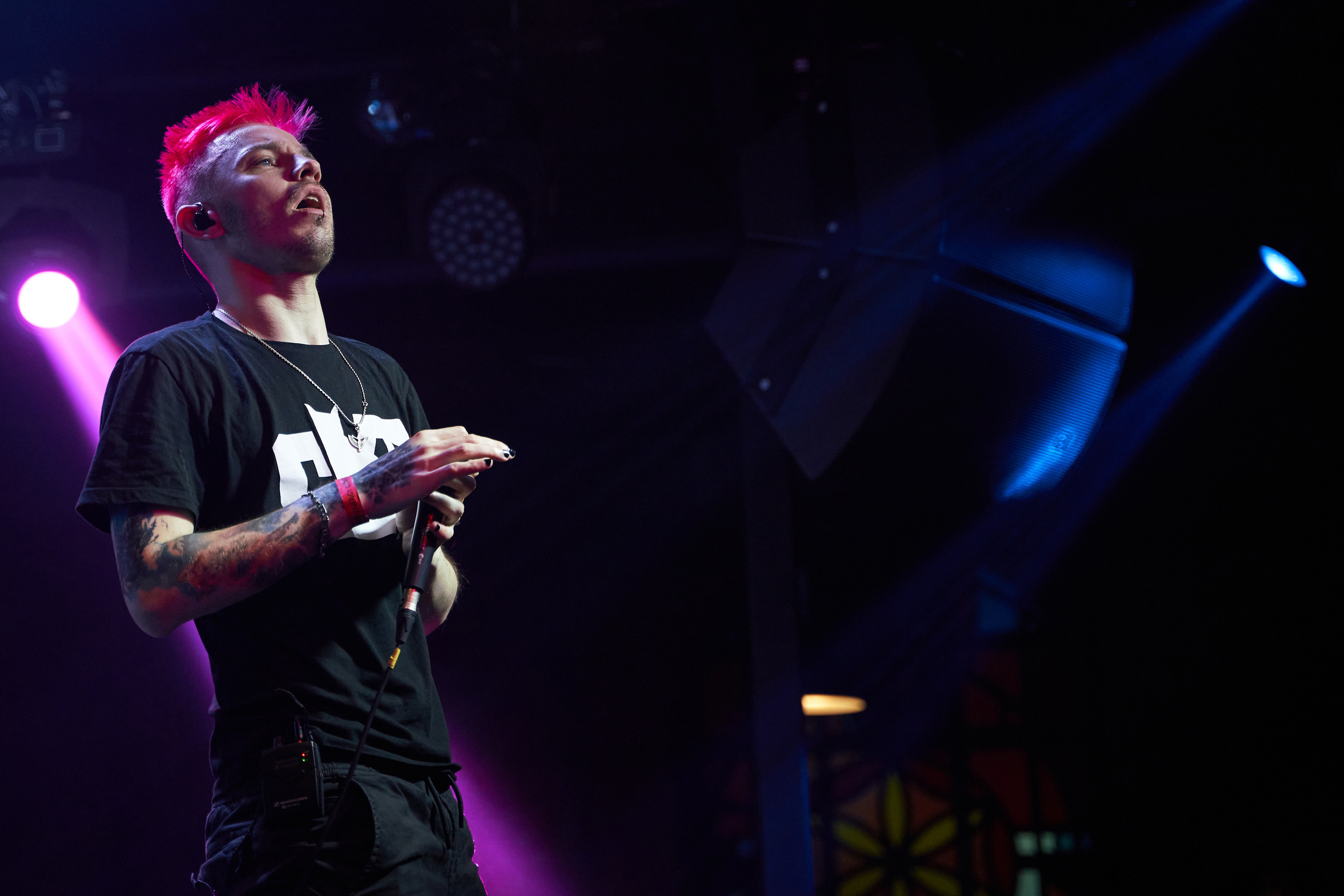 Концерт Mable's Broadway и Multiverse в клубе Pravda. Лена Монахова — портретный и концертный фотограф в Санкт-Петербурге