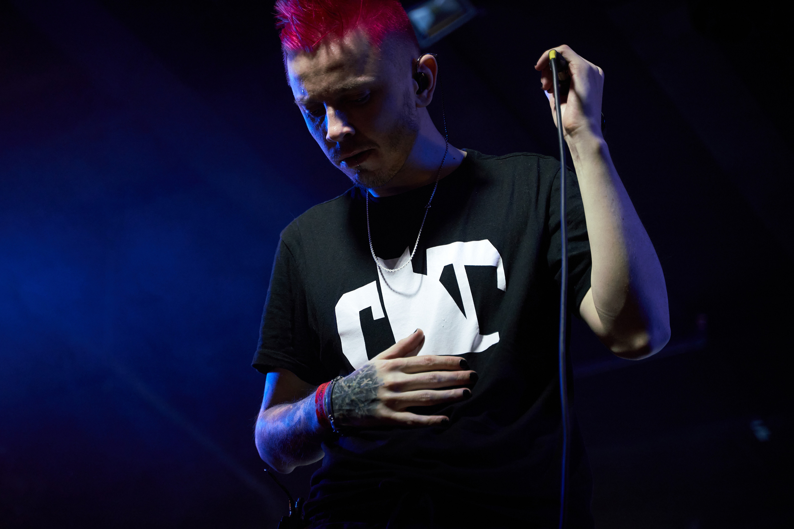 Концерт Mable's Broadway и Multiverse в клубе Pravda. Лена Монахова — портретный и концертный фотограф в Санкт-Петербурге