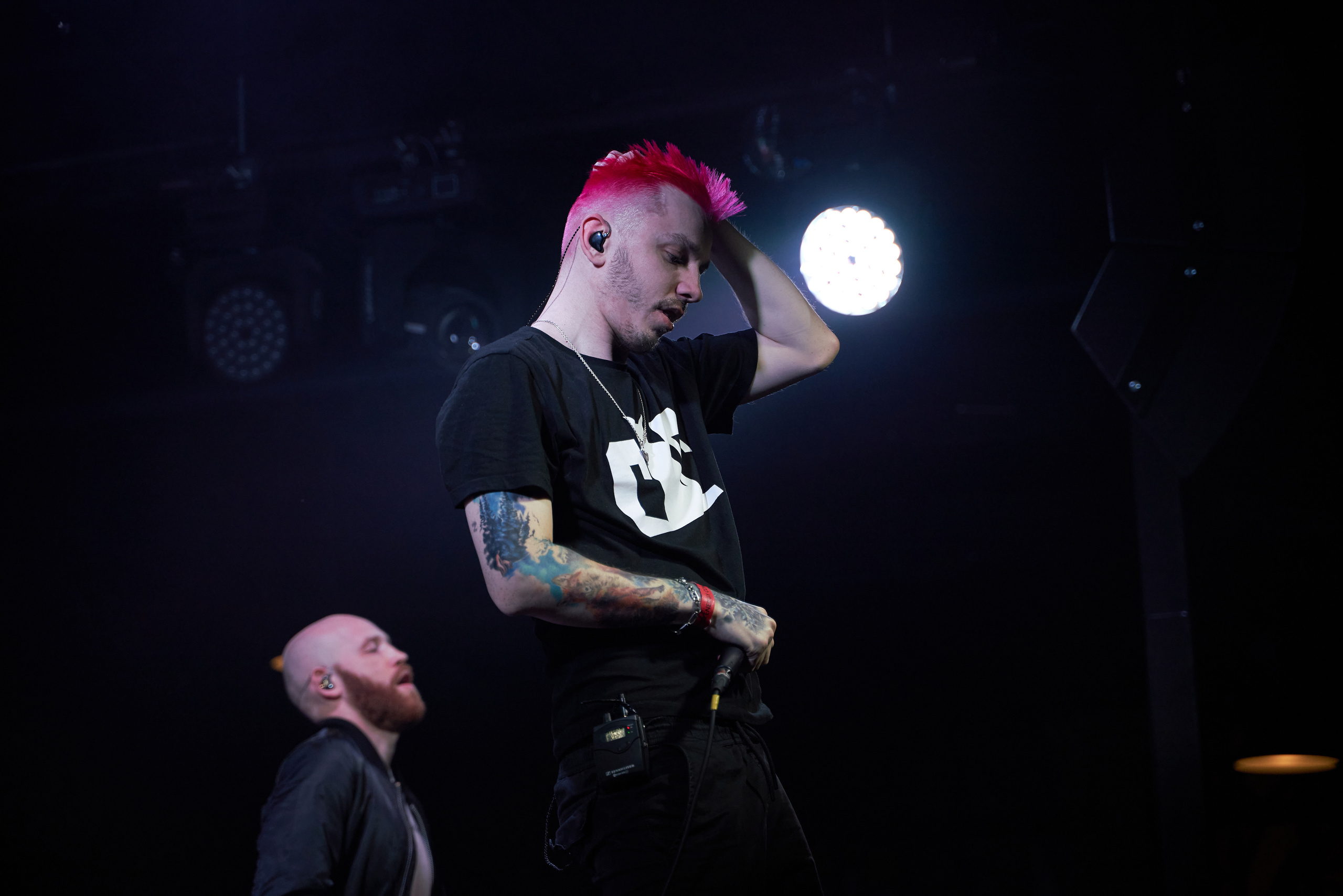 Концерт Mable's Broadway и Multiverse в клубе Pravda. Лена Монахова — портретный и концертный фотограф в Санкт-Петербурге