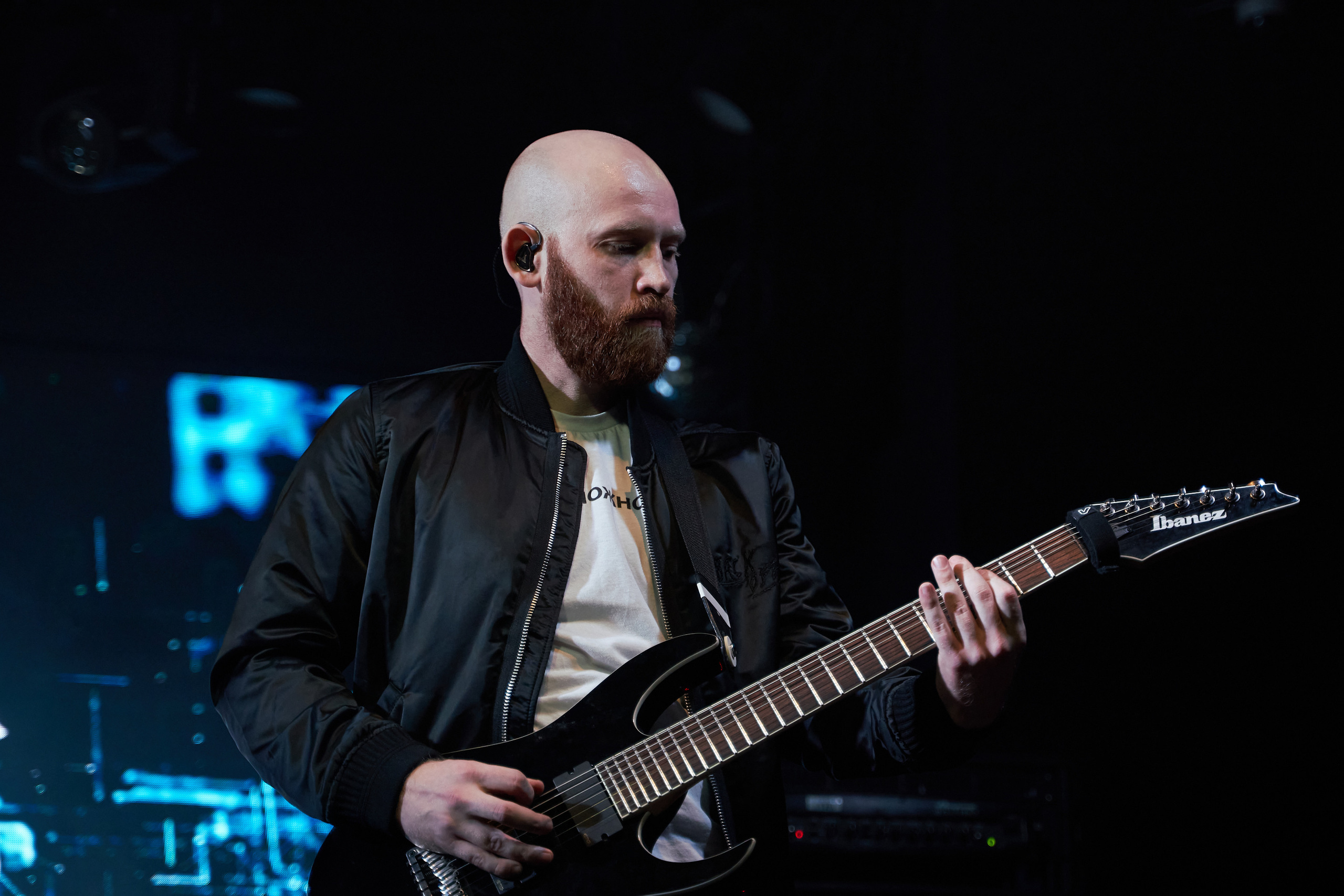 Концерт Mable's Broadway и Multiverse в клубе Pravda. Лена Монахова — портретный и концертный фотограф в Санкт-Петербурге