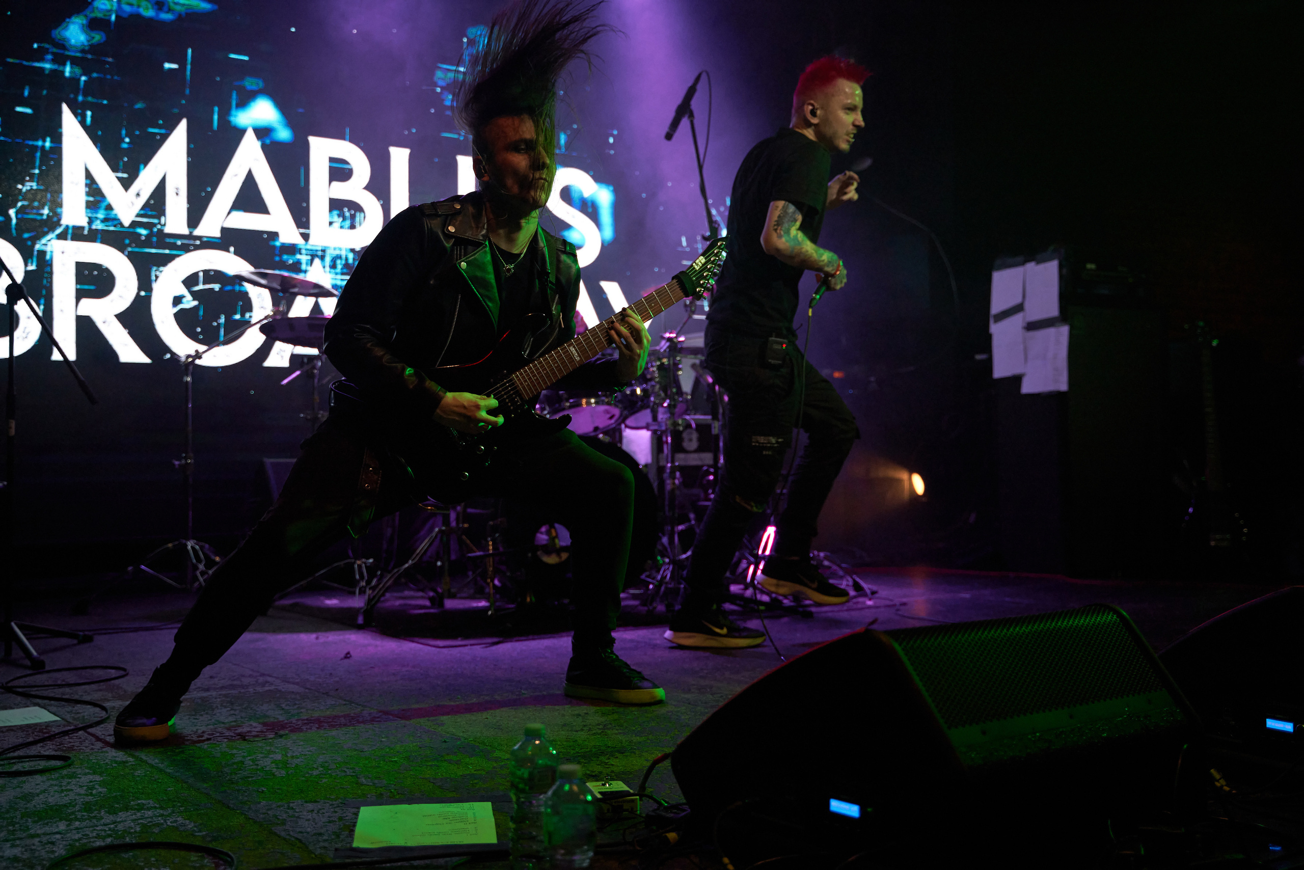 Концерт Mable's Broadway и Multiverse в клубе Pravda. Лена Монахова — портретный и концертный фотограф в Санкт-Петербурге