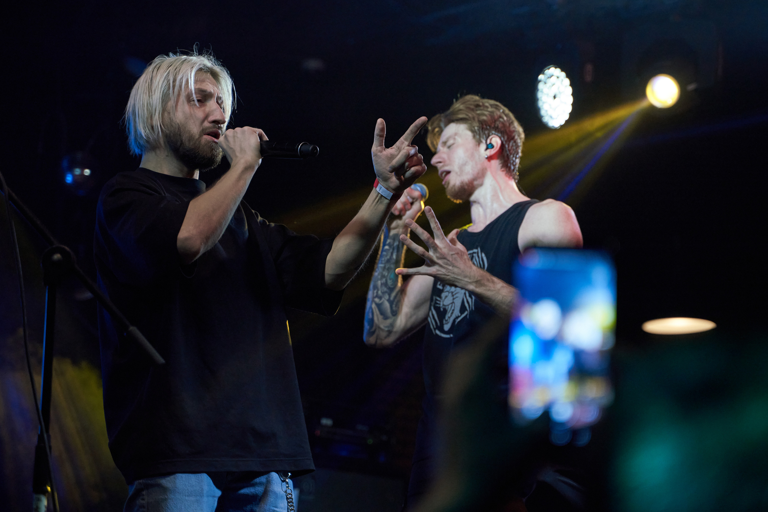 Концерт Mable's Broadway и Multiverse в клубе Pravda. Лена Монахова — портретный и концертный фотограф в Санкт-Петербурге