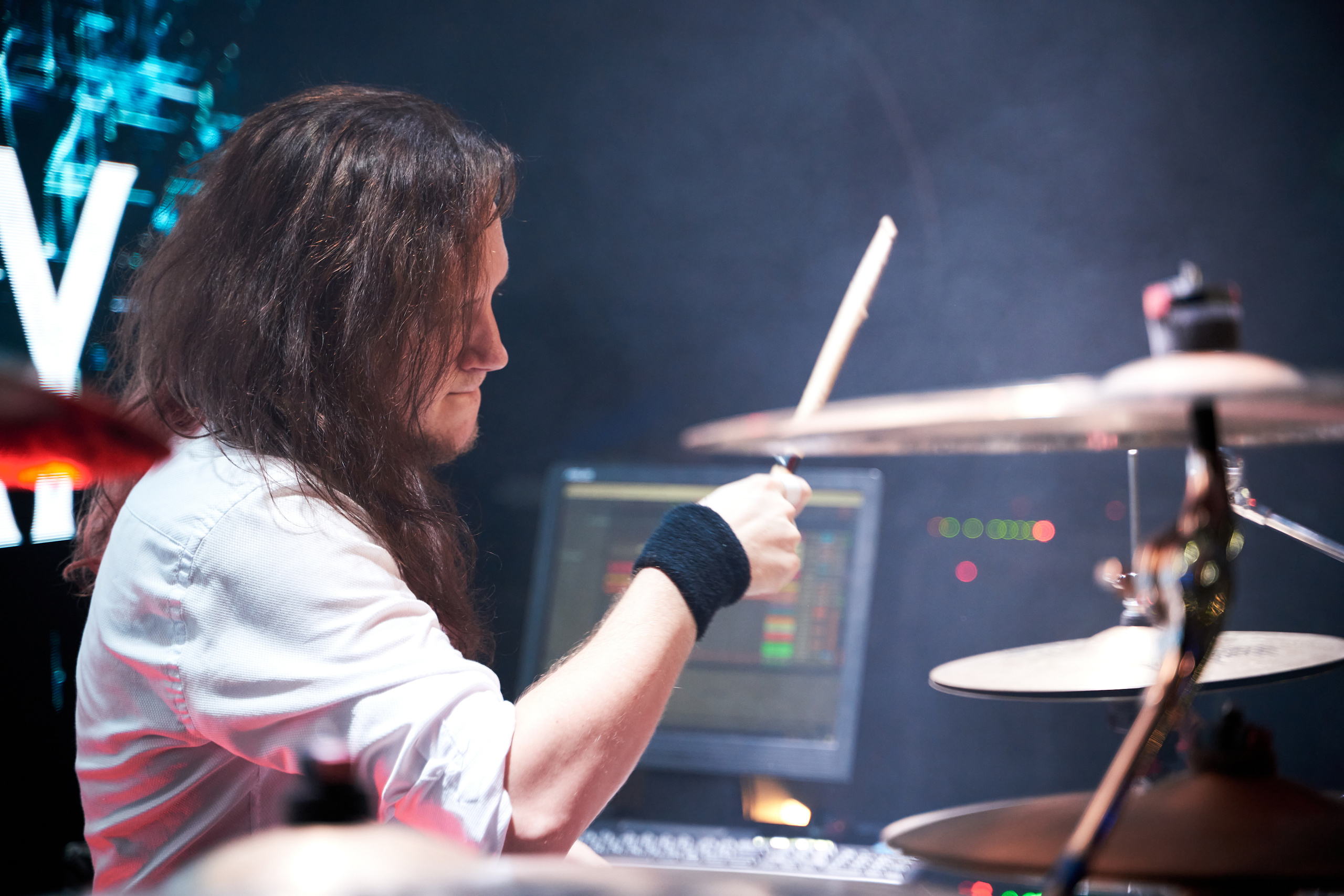 Концерт Mable's Broadway и Multiverse в клубе Pravda. Лена Монахова — портретный и концертный фотограф в Санкт-Петербурге