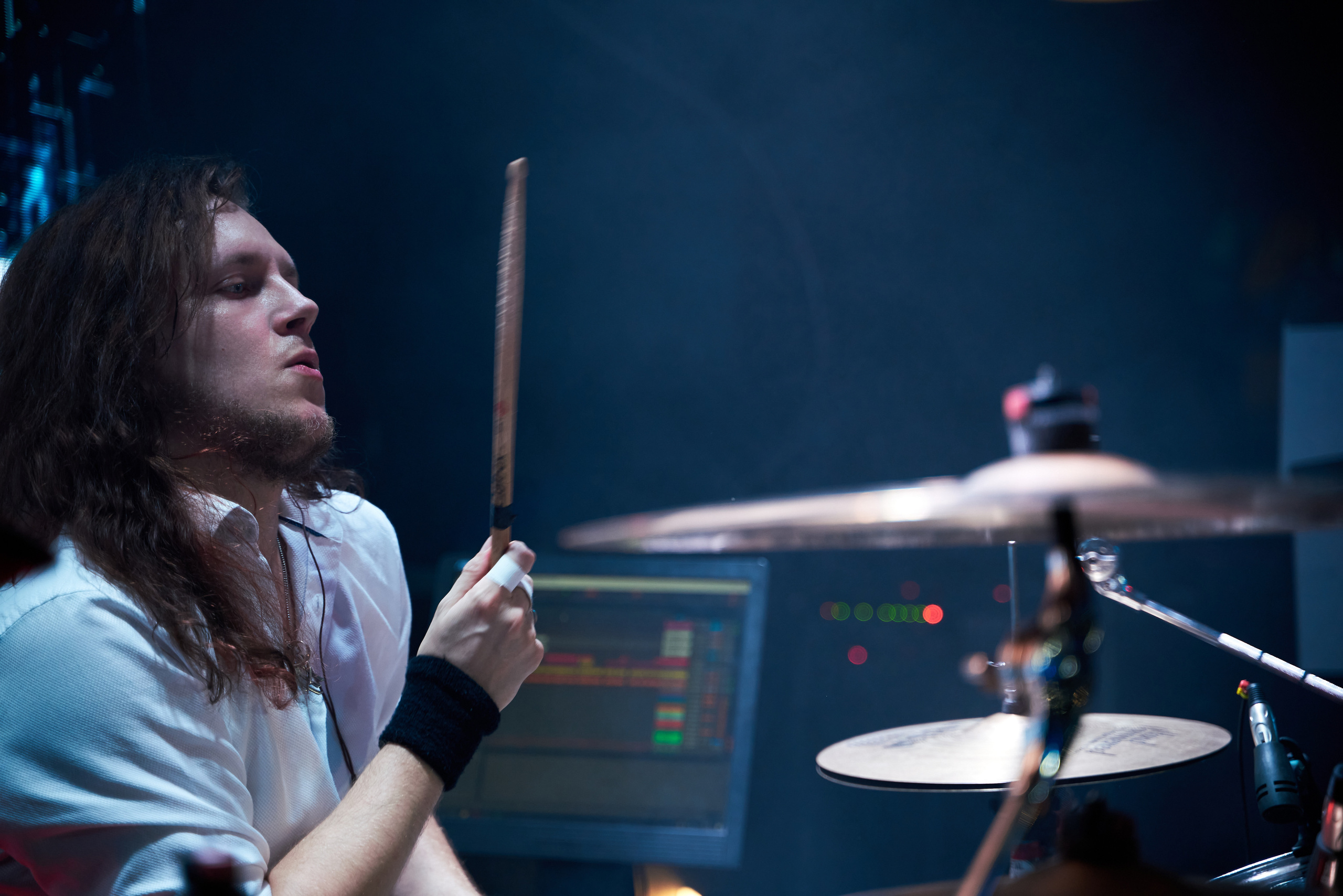 Концерт Mable's Broadway и Multiverse в клубе Pravda. Лена Монахова — портретный и концертный фотограф в Санкт-Петербурге