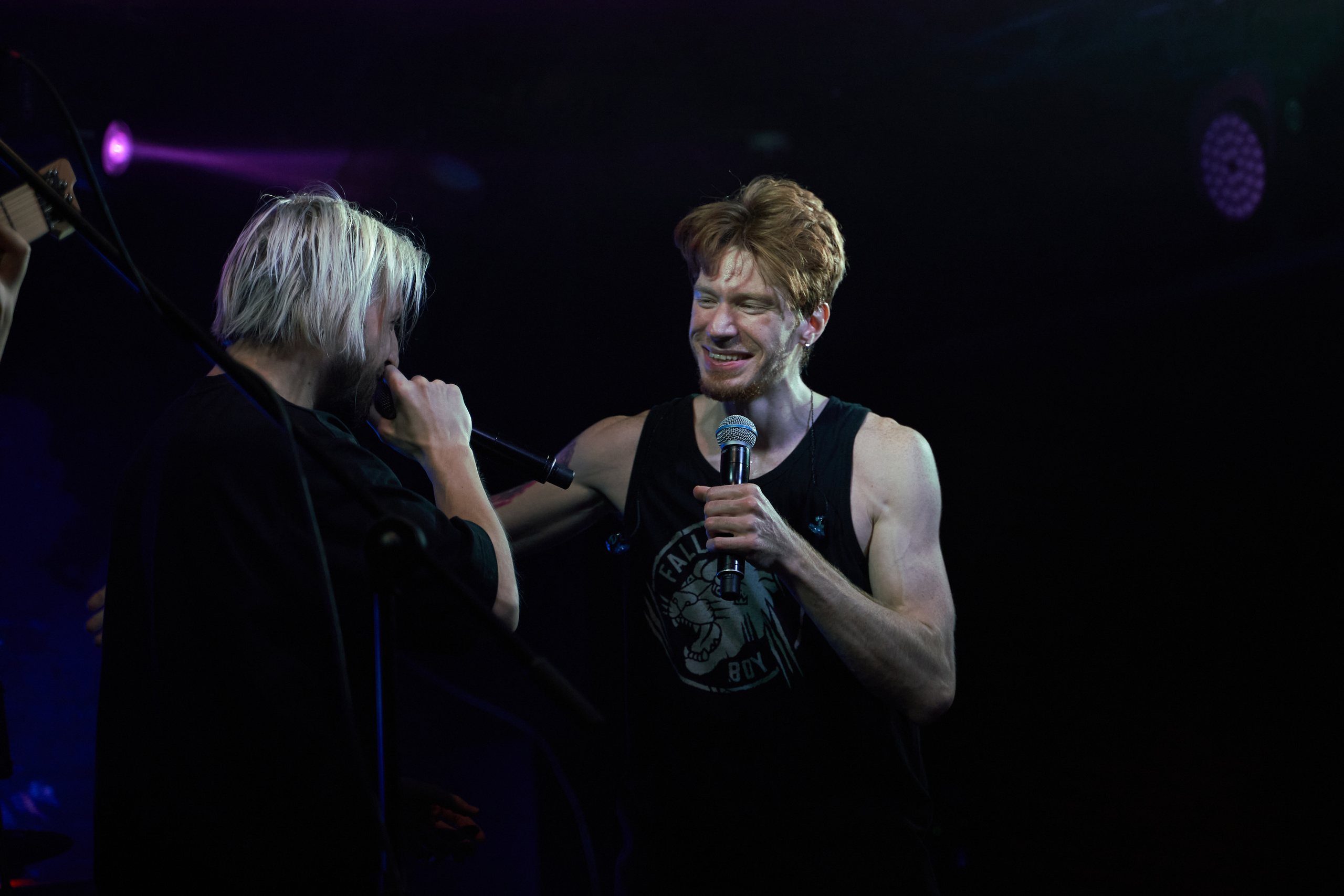 Концерт Mable's Broadway и Multiverse в клубе Pravda. Лена Монахова — портретный и концертный фотограф в Санкт-Петербурге