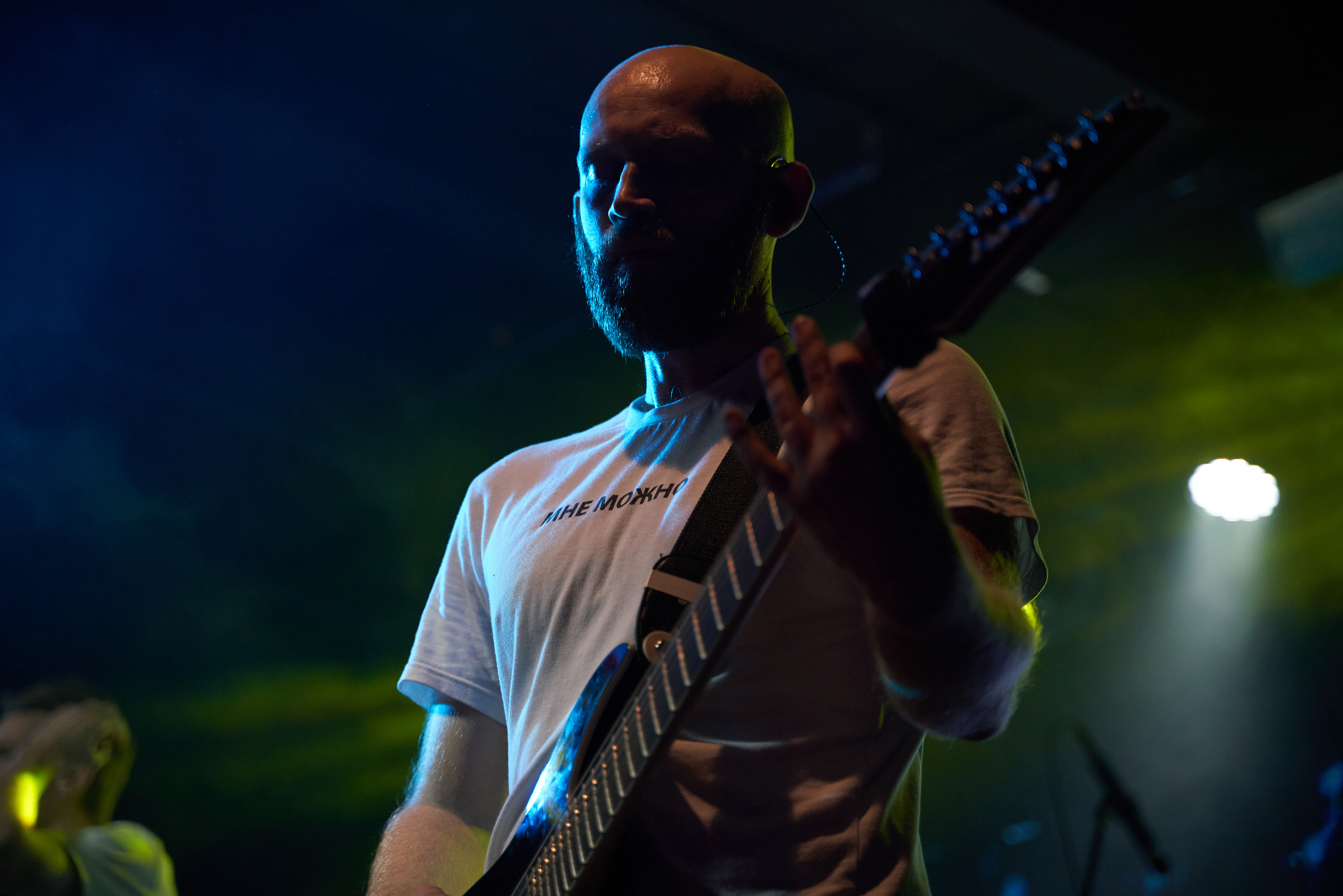 Концерт Mable's Broadway и Multiverse в клубе Pravda. Лена Монахова — портретный и концертный фотограф в Санкт-Петербурге