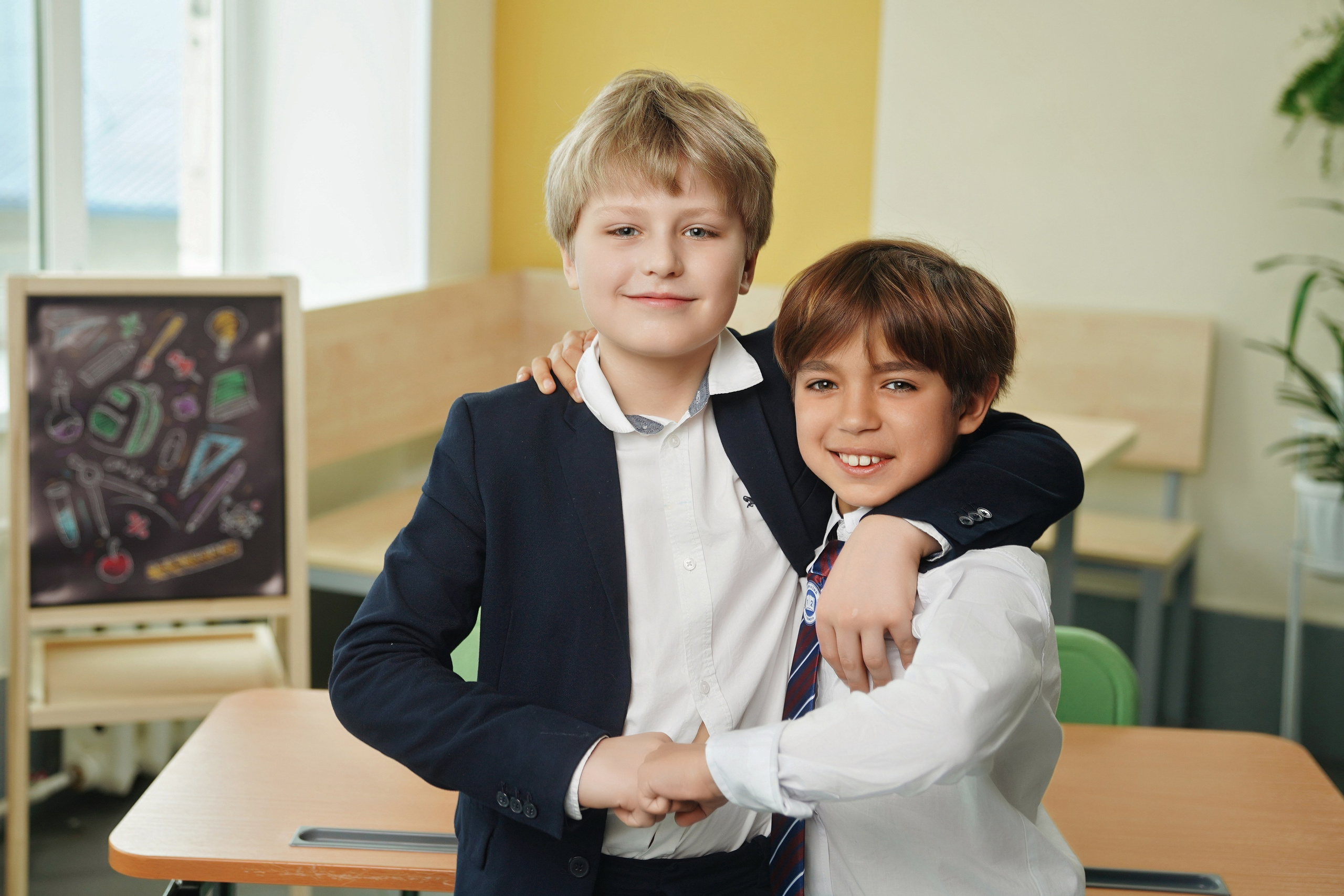 Альбом Мини. GOTRA — выпускные альбомы в Тюмени