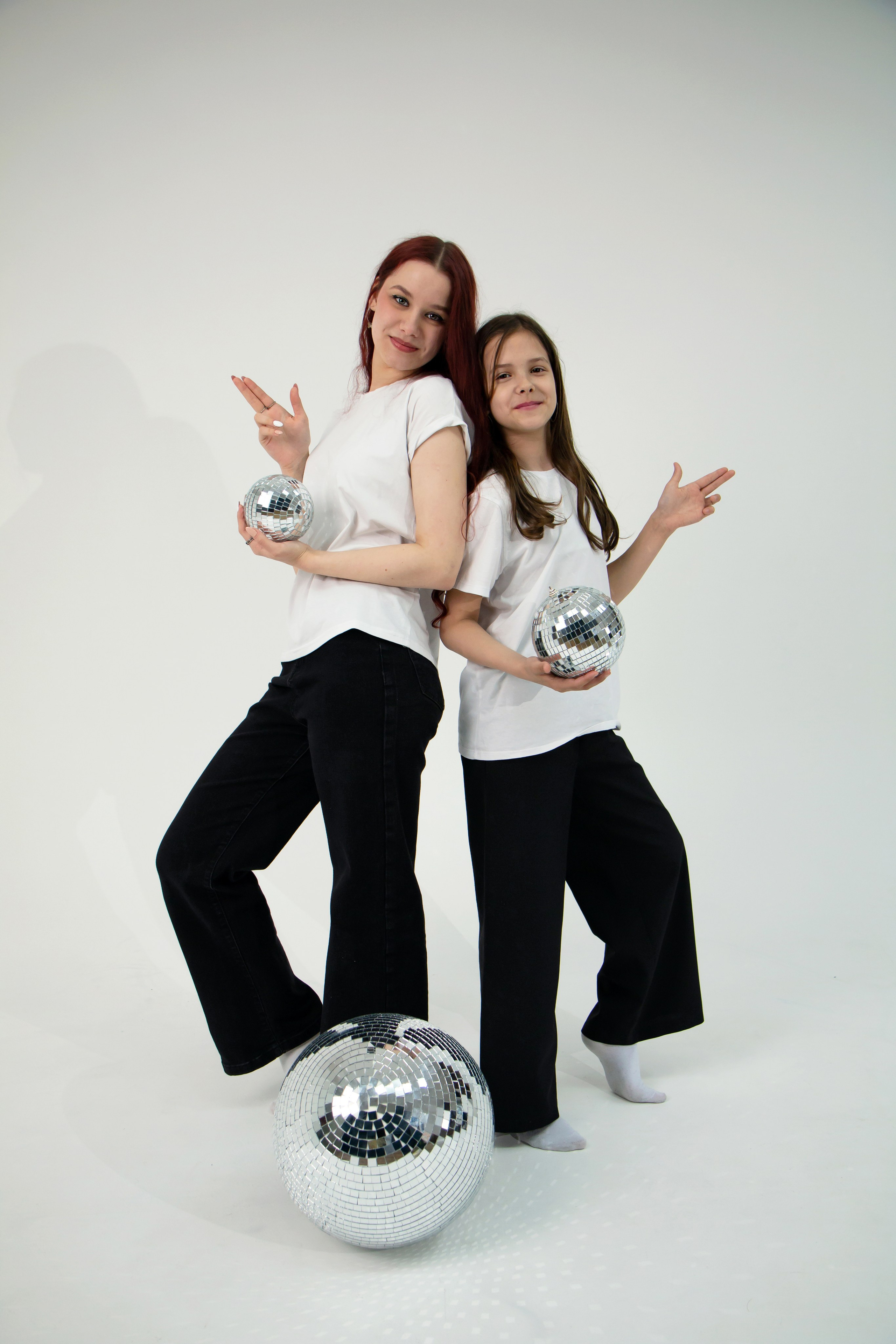 Семейная фотосессия в фотостудии «ОКО» г. Шелехов. Фотограф в Шелехове, лучшие выпускные альбомы в Шелехове