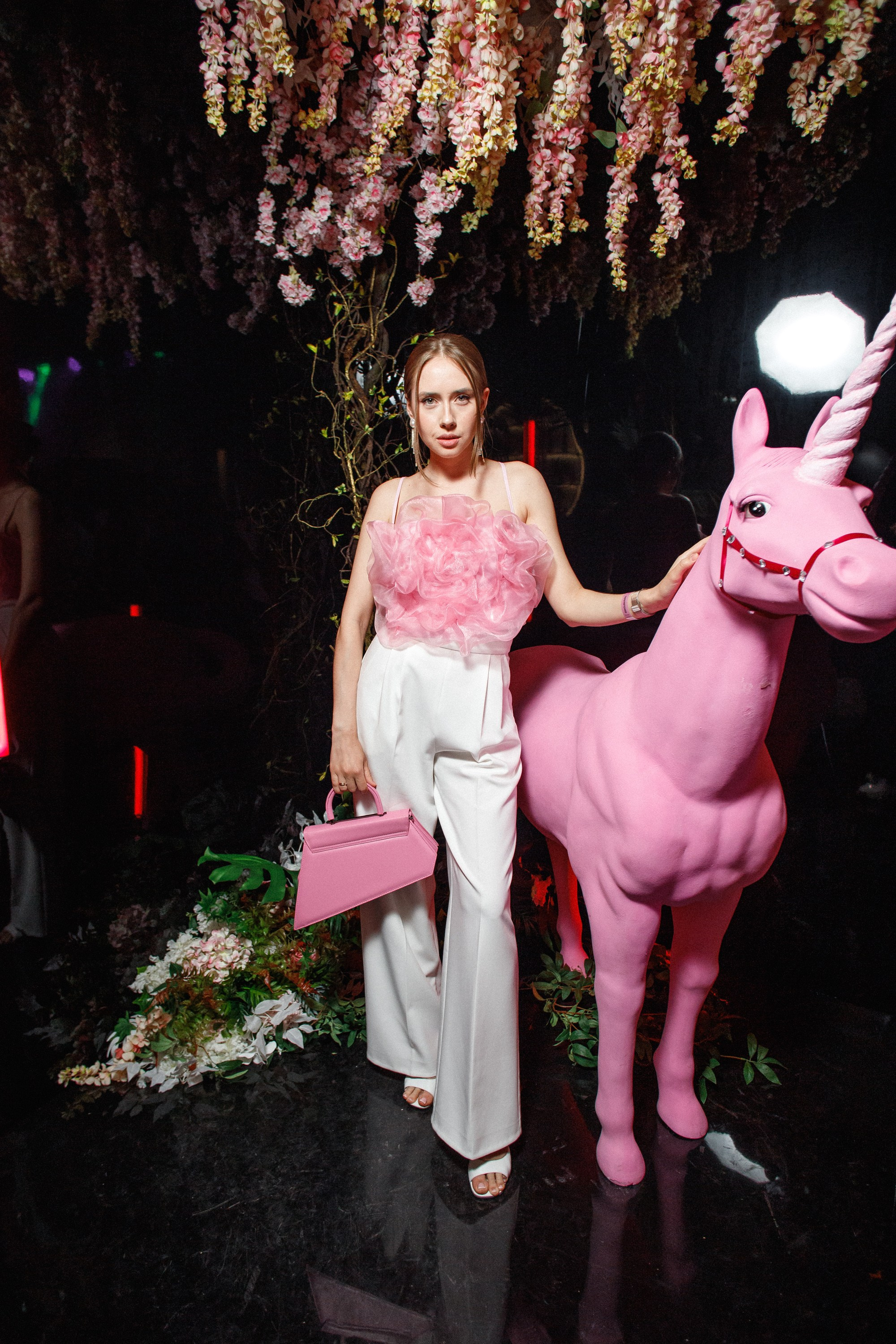 BRAVO FLORA EVENT. СВОИ. ФОТООТЧЕТЫ-СОБЫТИЯ-МЕСТА