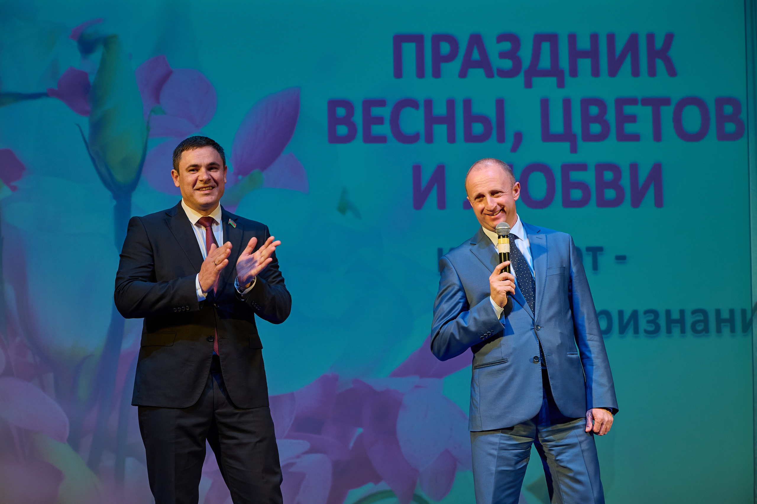 8 марта Марьина роща. Жизнь курорта Кабардинка в фотографиях