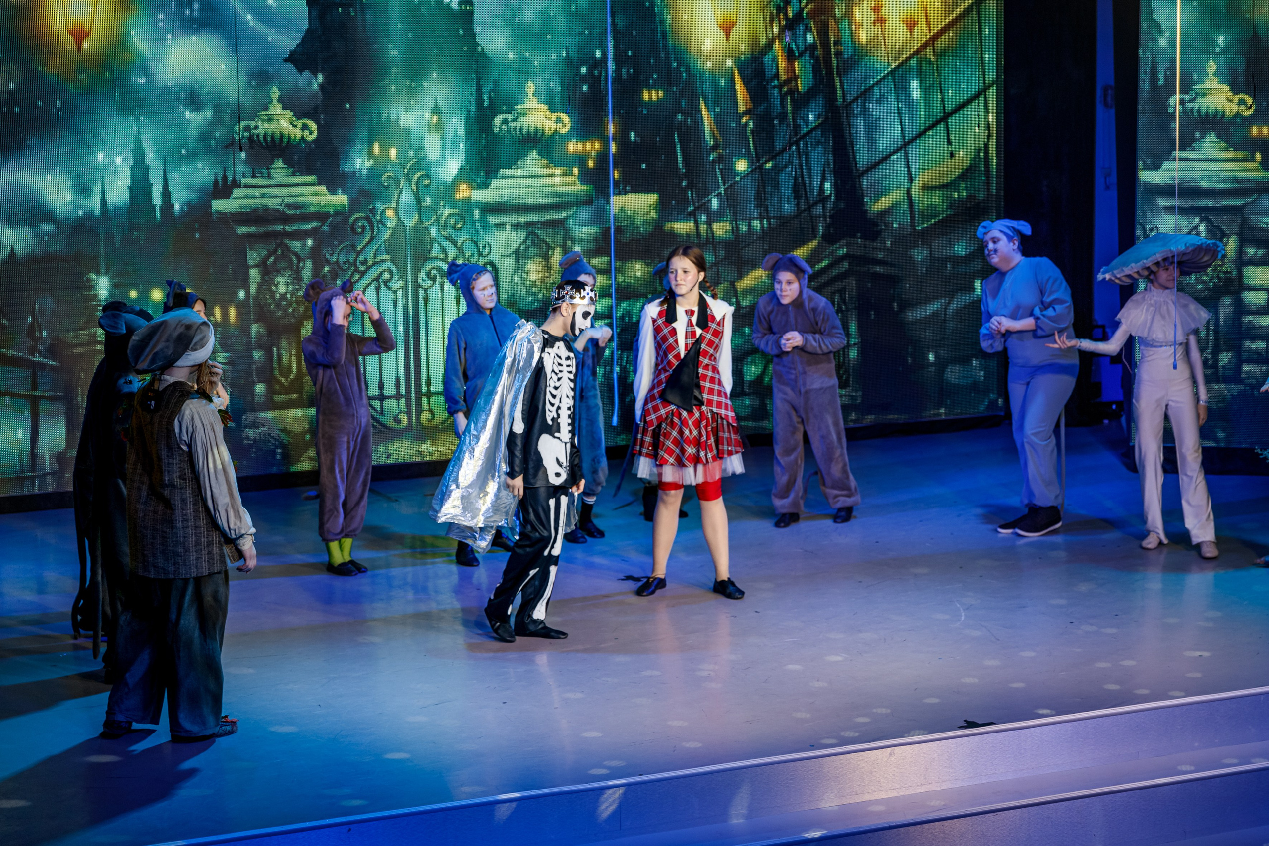 Новый год МЭЦ артстудия Успех. Марина Ушакова. Фотограф. Выпускные альбомы. г. Краснодар