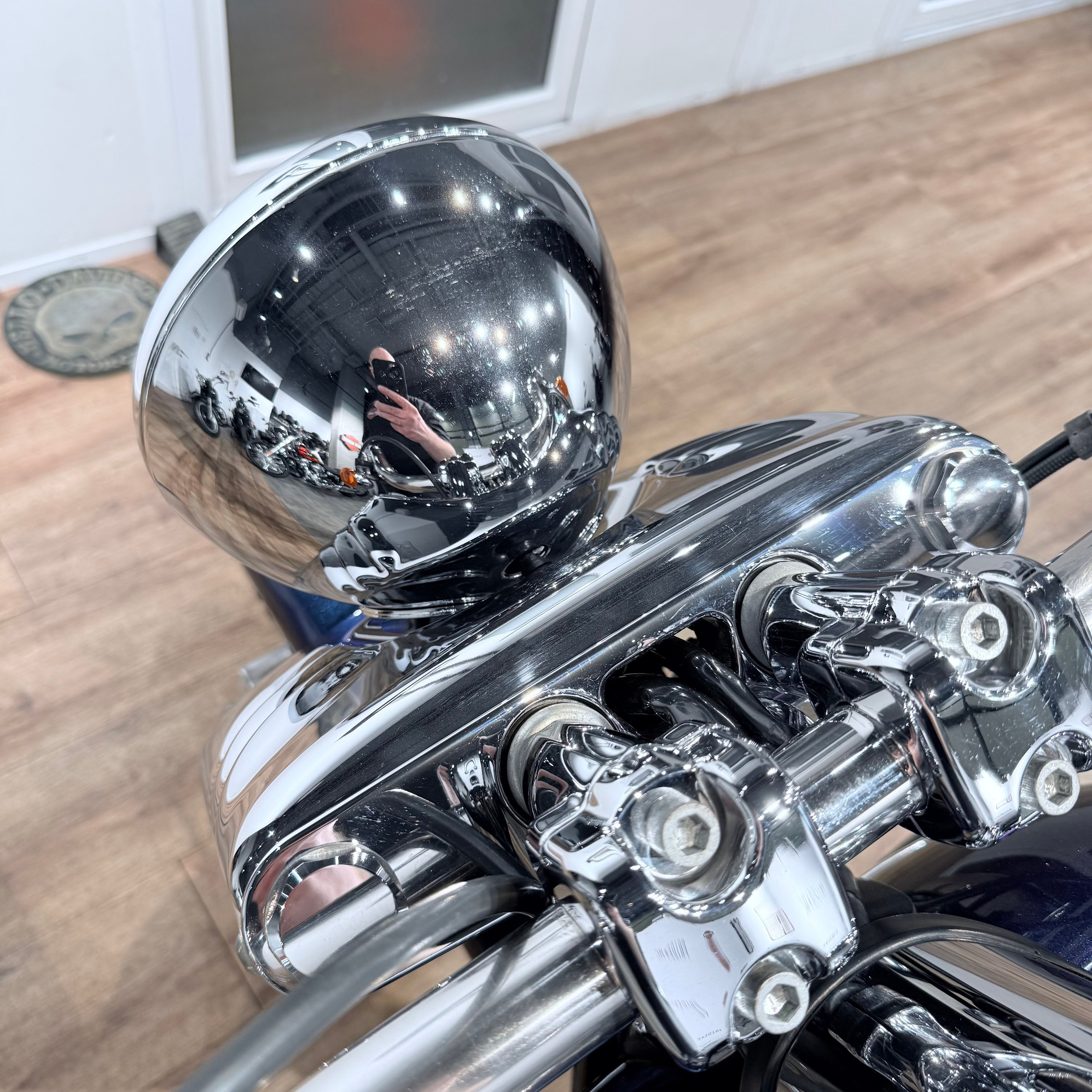 Мотоциклы Harley-Davidson 2010 Fat Boy (Flame Blue Pearl) (Softail) — купить мотоцикл. Hello Davidson, Москва. Только хорошие мотоциклы…