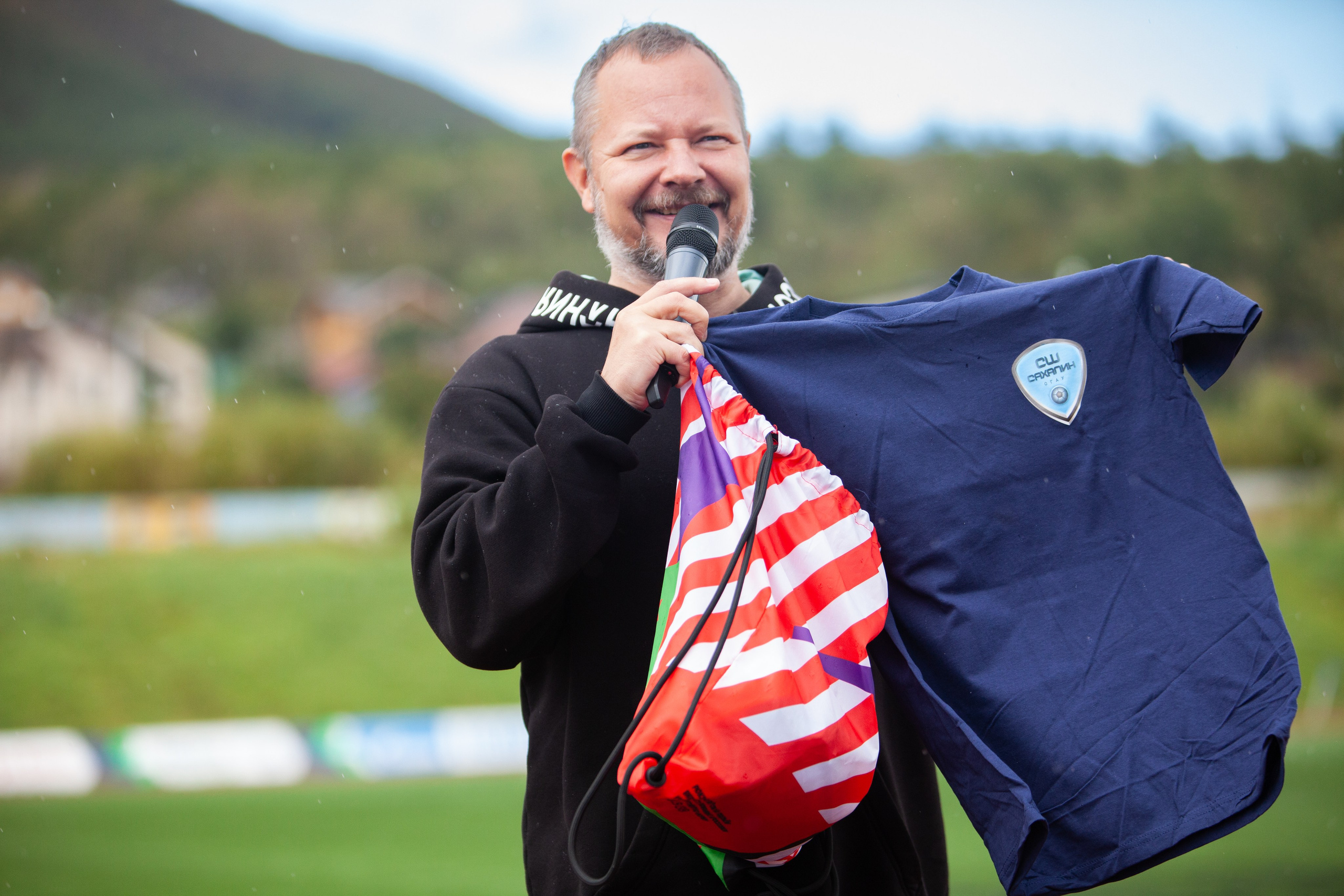 Матч юношеской футбольной лиги между командами СШ «Сахалин» и «СШОР № 1» (Комсомольск-на-Амуре). Кутузов Евгений Фотограф в Южно-Сахалинске