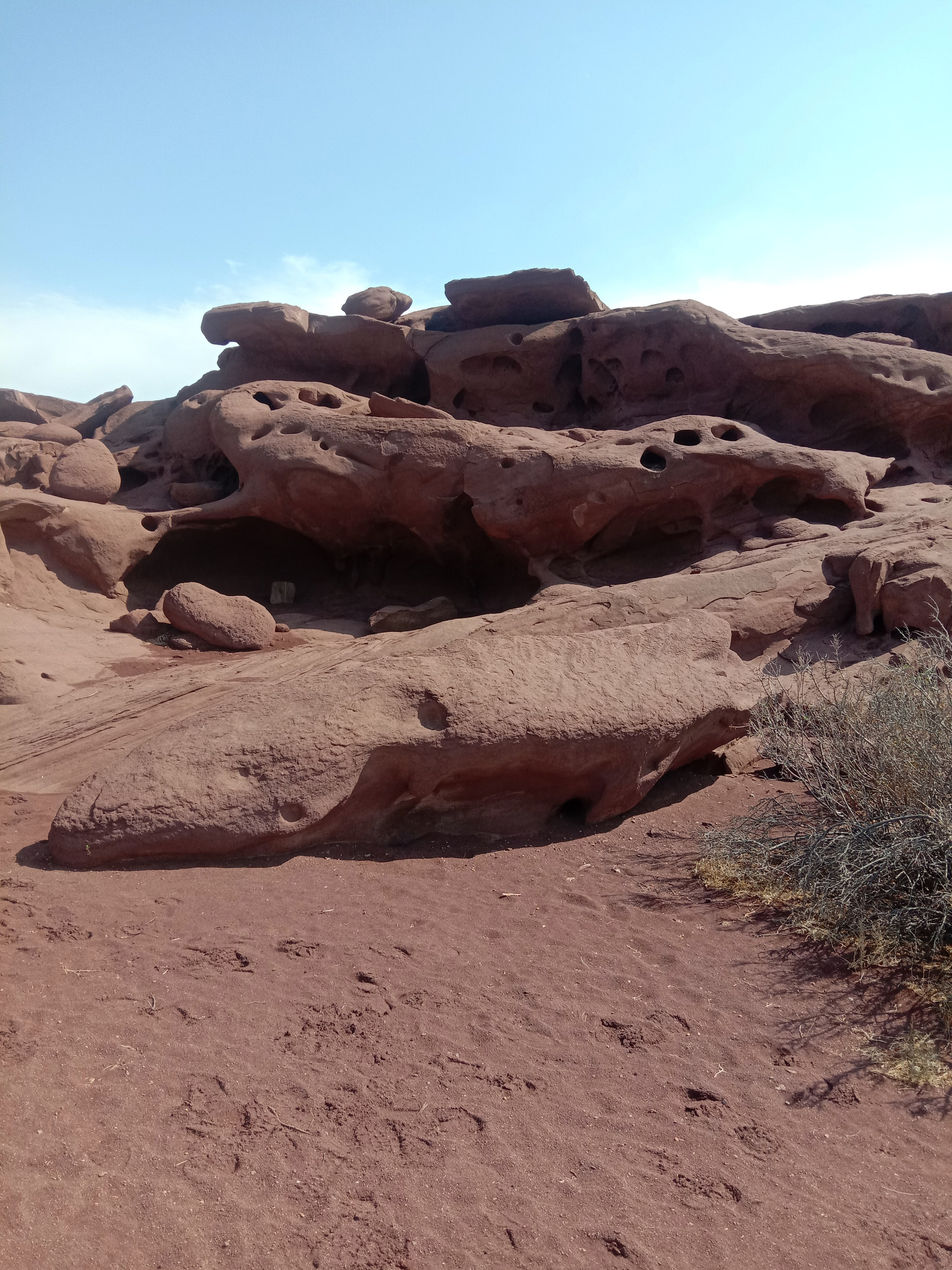 Горы Катутау в национальном парке Алтын Эмель, Алматы, Казахстан. Где находится, как доехать, фото и видео весной и осенью