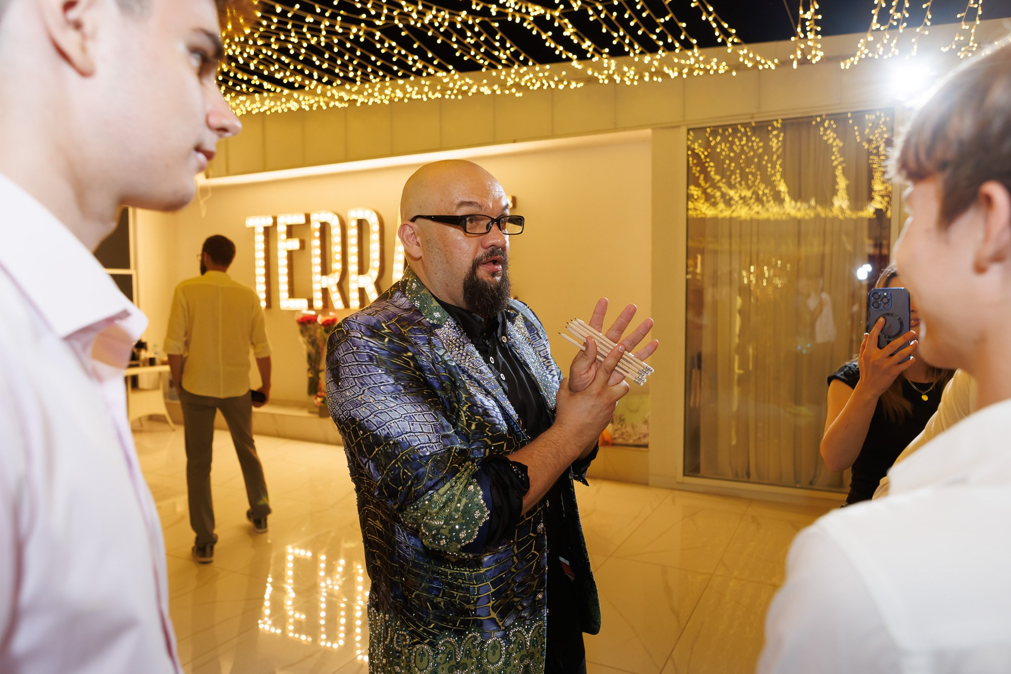 Выпускной вечер в Севастопольской гимназии № 1 имени А. С. Пушкина. Свадебный фотограф, фотосъемка в Крыму, Севастополе, Симферополе, Ялте