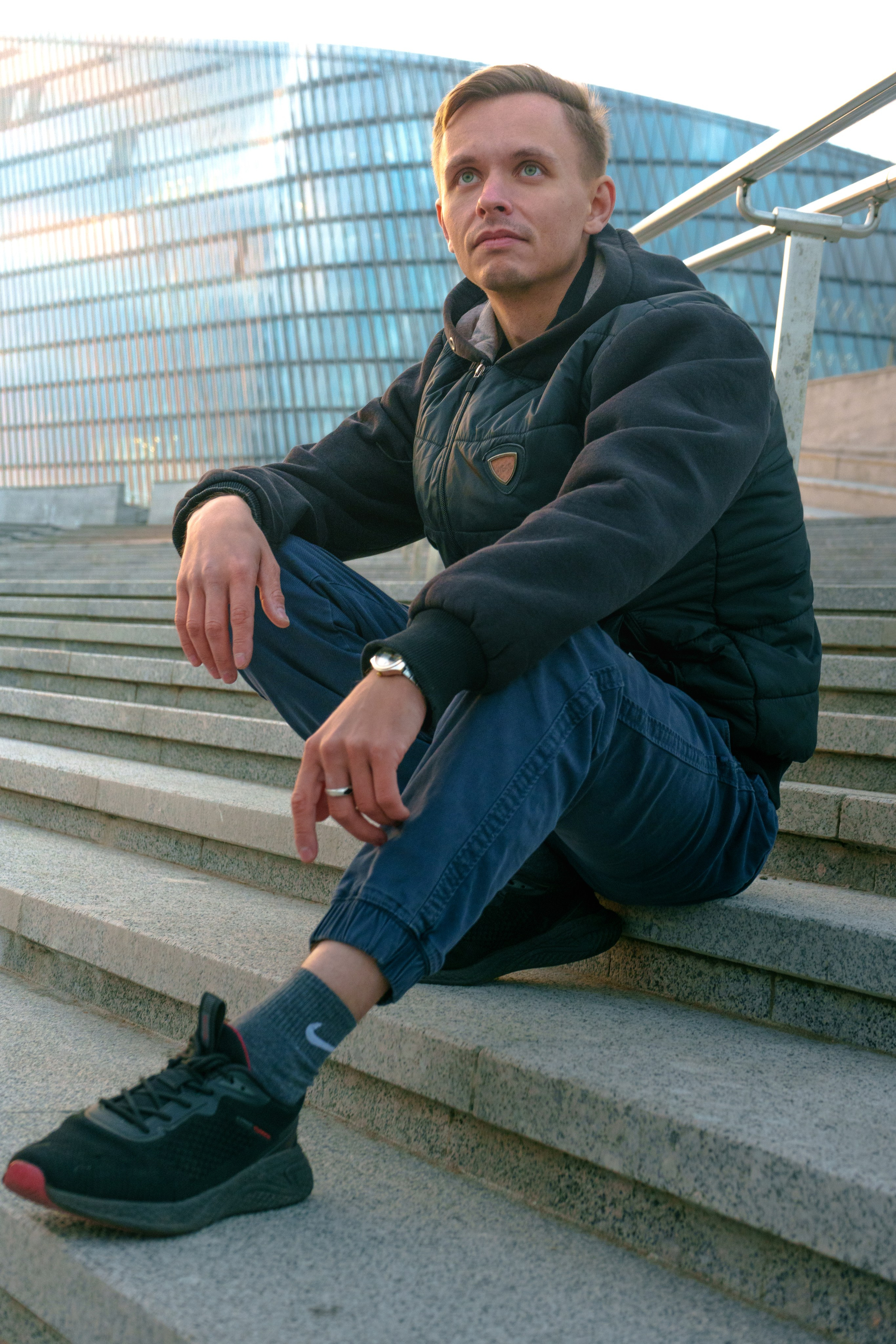 Портретная фотосессияСемейная фотосессияДетская фотосессияЛюбовная/Love-story фотосессияСвадебная фотосессияФотосессия для помолвкиПрофессиональный/деловой портретРекламная/коммерческая фотосессияФотосессия продукции (товары)Фотосессия моды (fashion)Бьюти-съемка (красота, макро-детали лица)Фотосессия lifestyle (повседневная жизнь, атмосфера)Фотосессия в полёте/авиационная (иногда отдельно как аэросъемка)Пейзажная/ландшафтная фотосессияАрхитектурная фотосессияАнфас/студийная фотосессияНю-фотосессия (с оговорками об этике и согласии)Фотосессия для артистов/музыкантовФотосессия для блогеров и инфлюенсеровФотосессия в стиле ретро/винтажЭко- и концептуальная съемка (арт-иллюстративная)Фотосессия для мероприятий (часто как репортажная)Aerial/дрон-съемка (в сочетании с портретной или пейзажной частью)Инфографическая/презентационная фотосессия (для презентаций и каталогов)