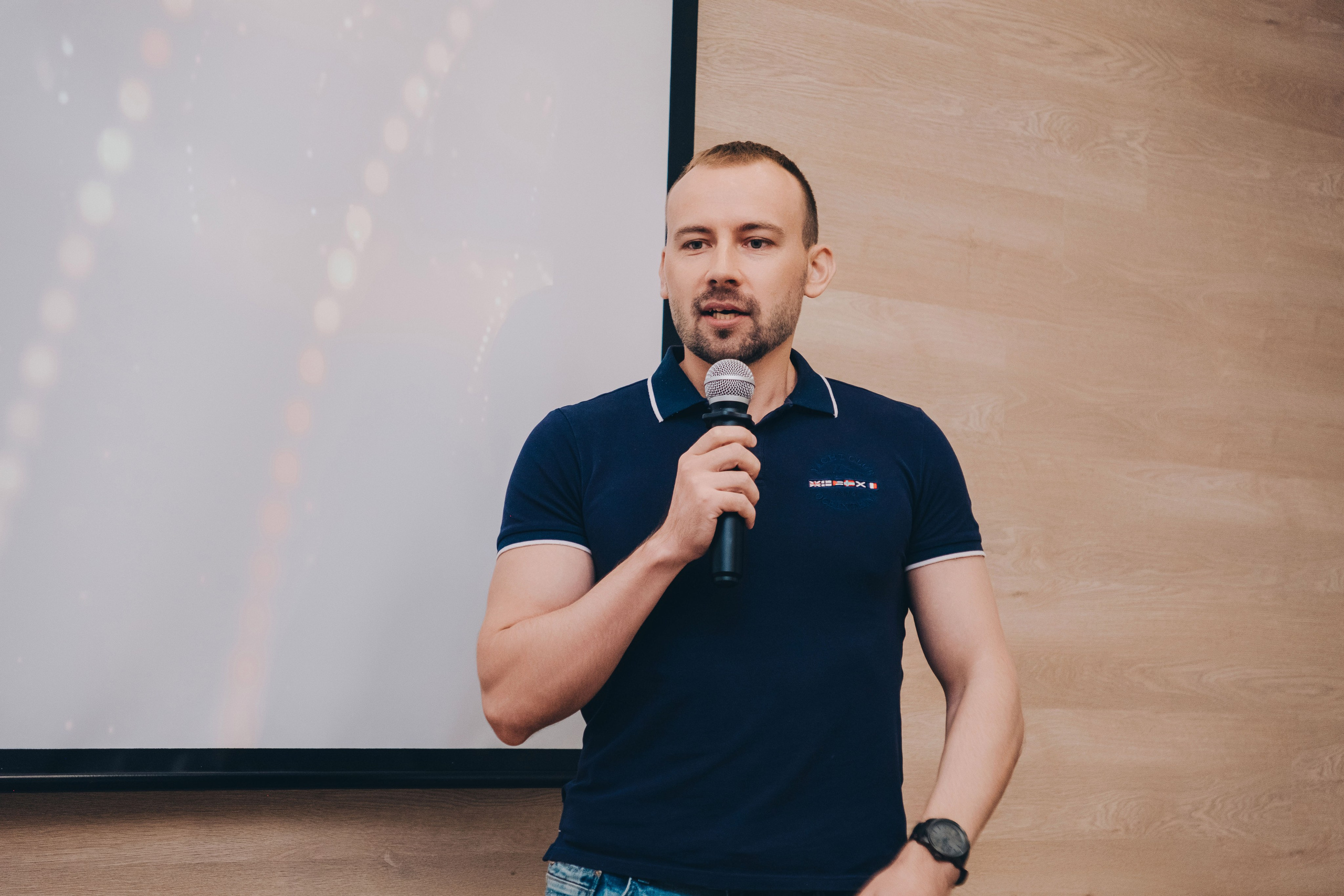 Конференция «Говори убедительно. Продавай легко!». Фотограф в Иркутске Анна Мирошникова