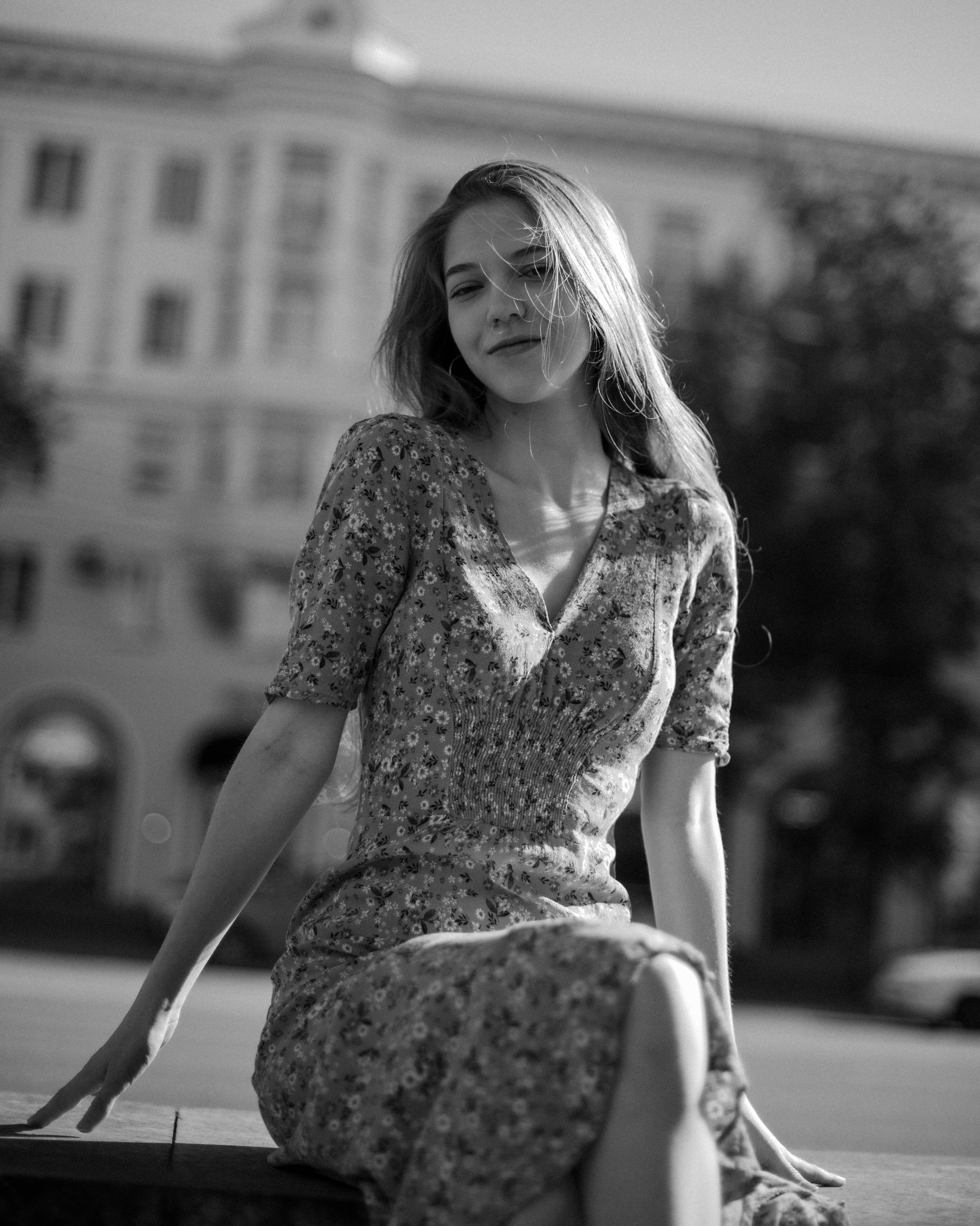 Ася. Женский фотограф. Создатель украшений ручной работы. Модель