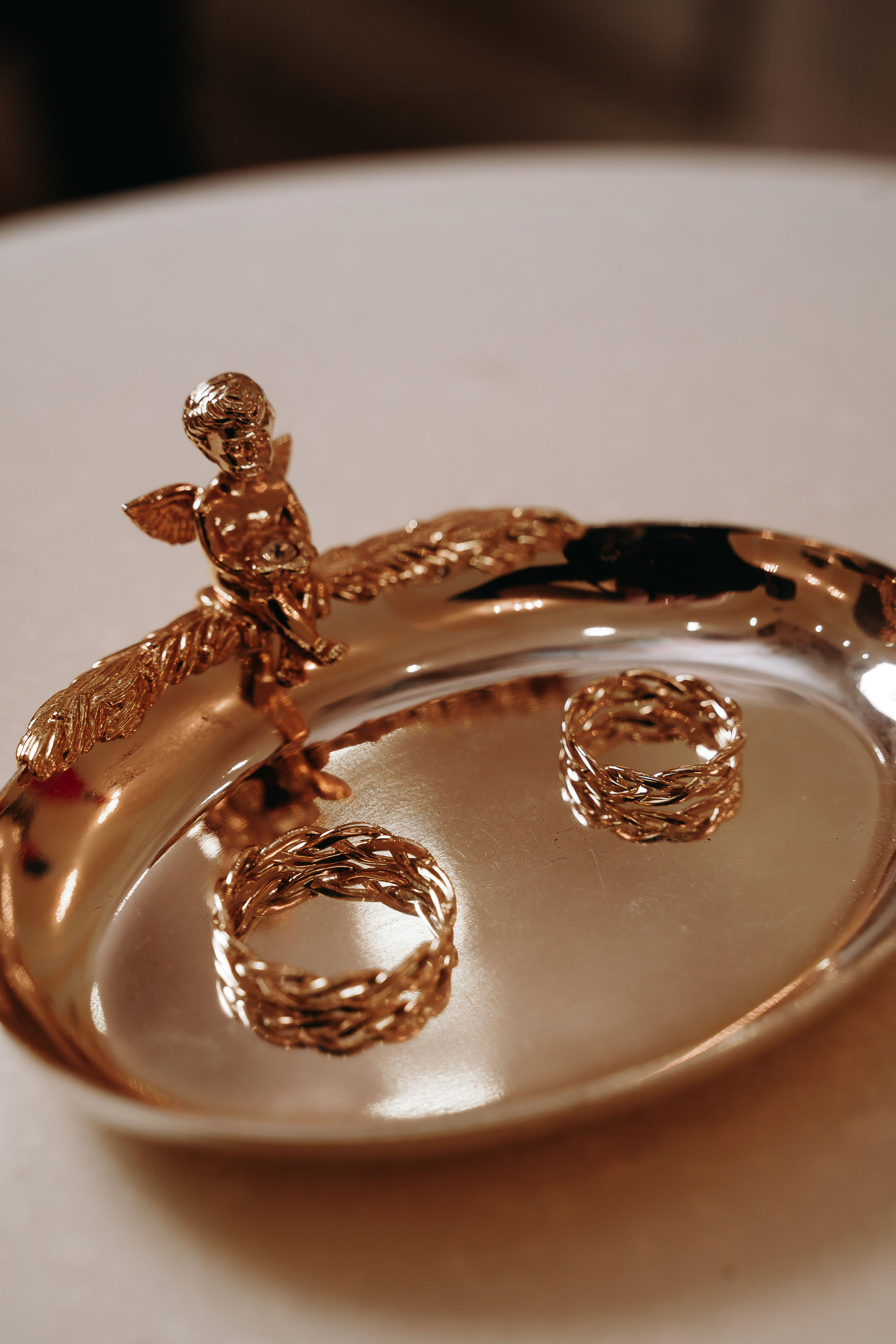 Свадебная фотосессия в Ивантеевке в фотостудии 7 Loft (ЗАГС Королев)