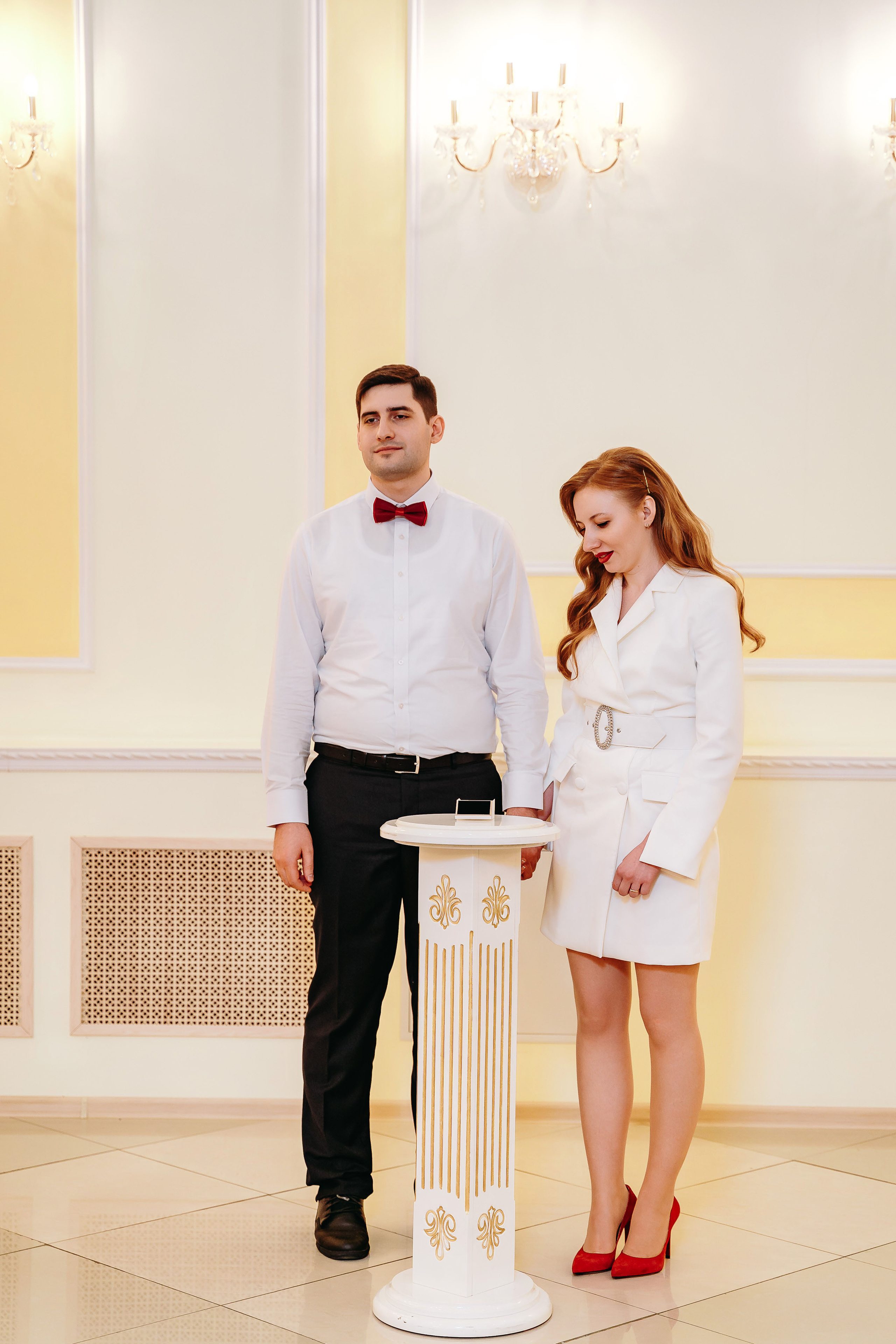 Свадебная фотосессия в Ивантеевке в фотостудии 7 Loft (ЗАГС Королев)