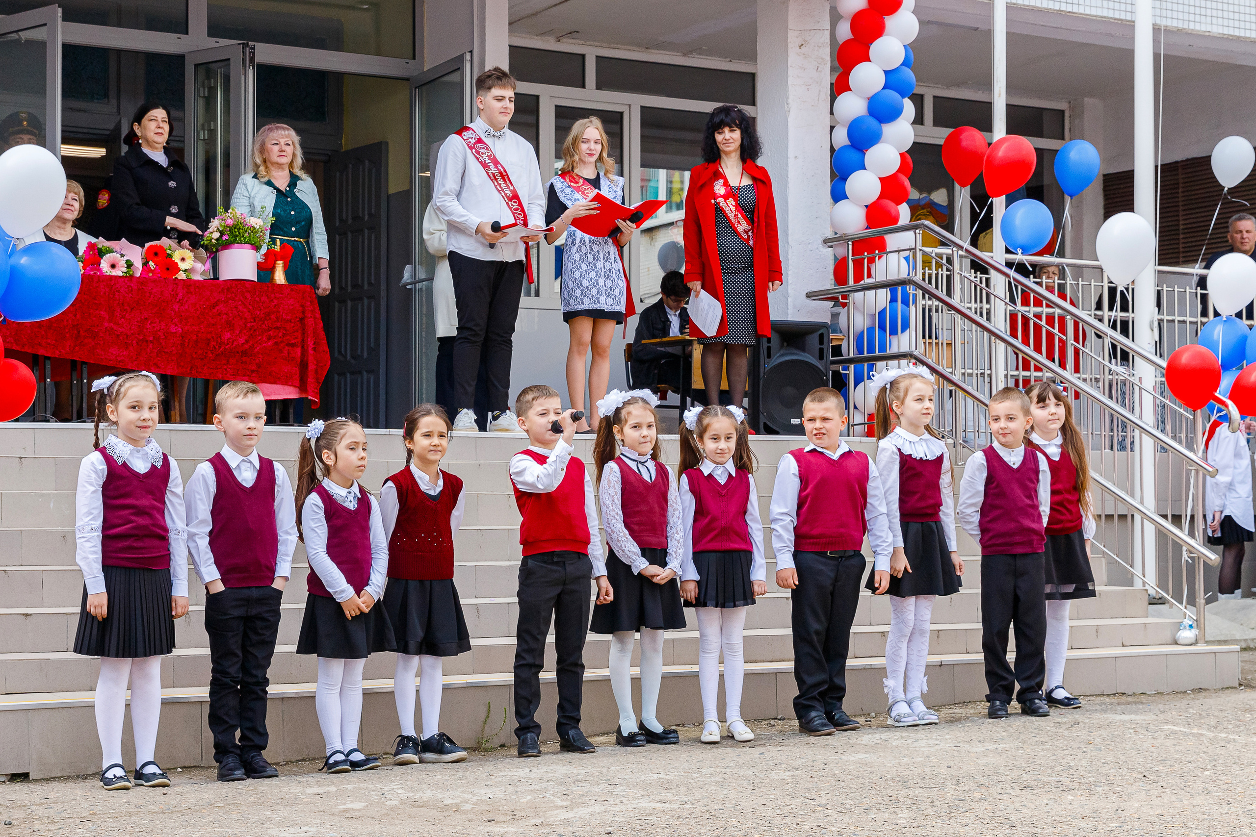 «Последний звонок» (СОШ № 37, г. Краснодар). Марина Ушакова. Фотограф. Выпускные альбомы. г. Краснодар