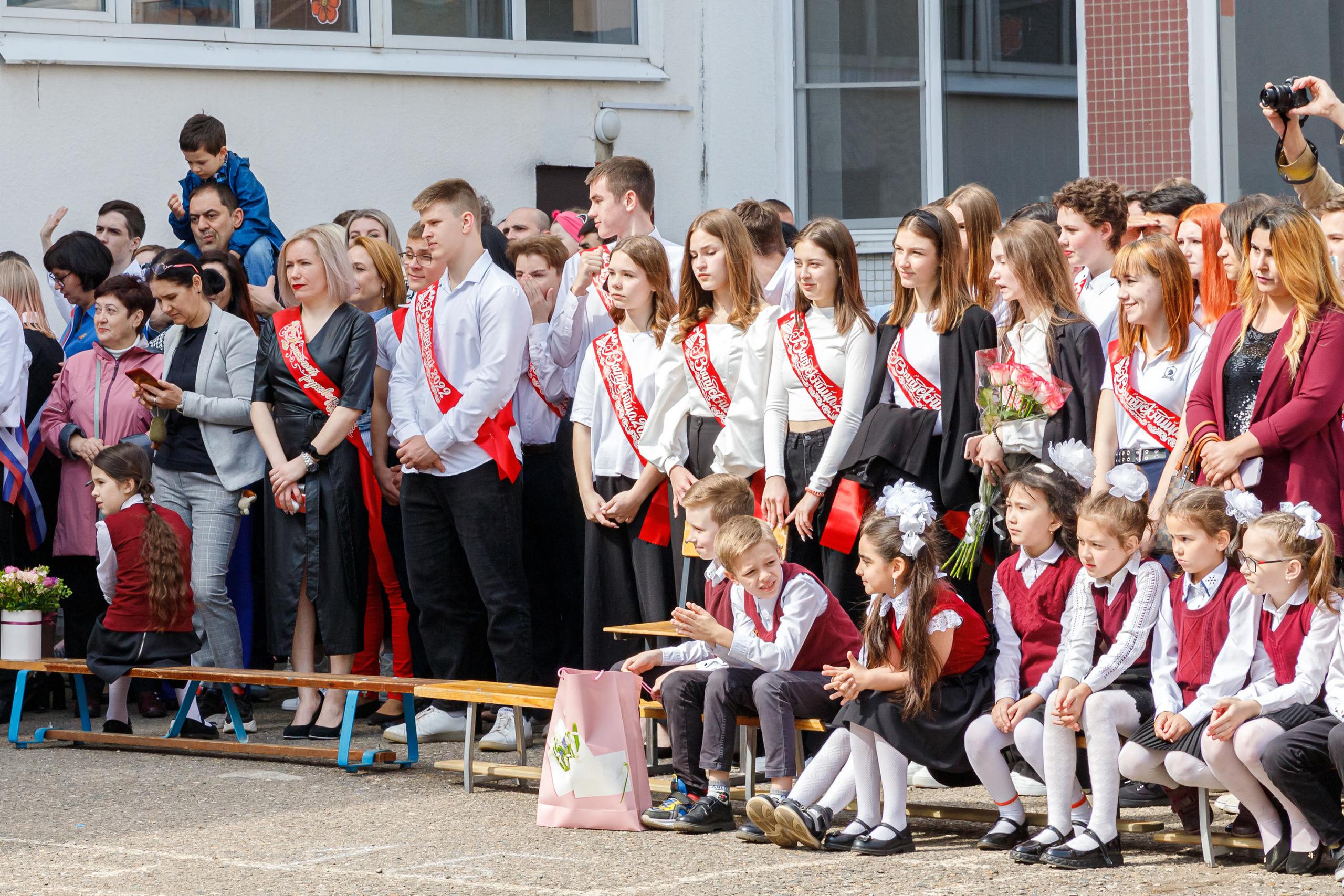 «Последний звонок» (СОШ № 37, г. Краснодар). Марина Ушакова. Фотограф. Выпускные альбомы. г. Краснодар