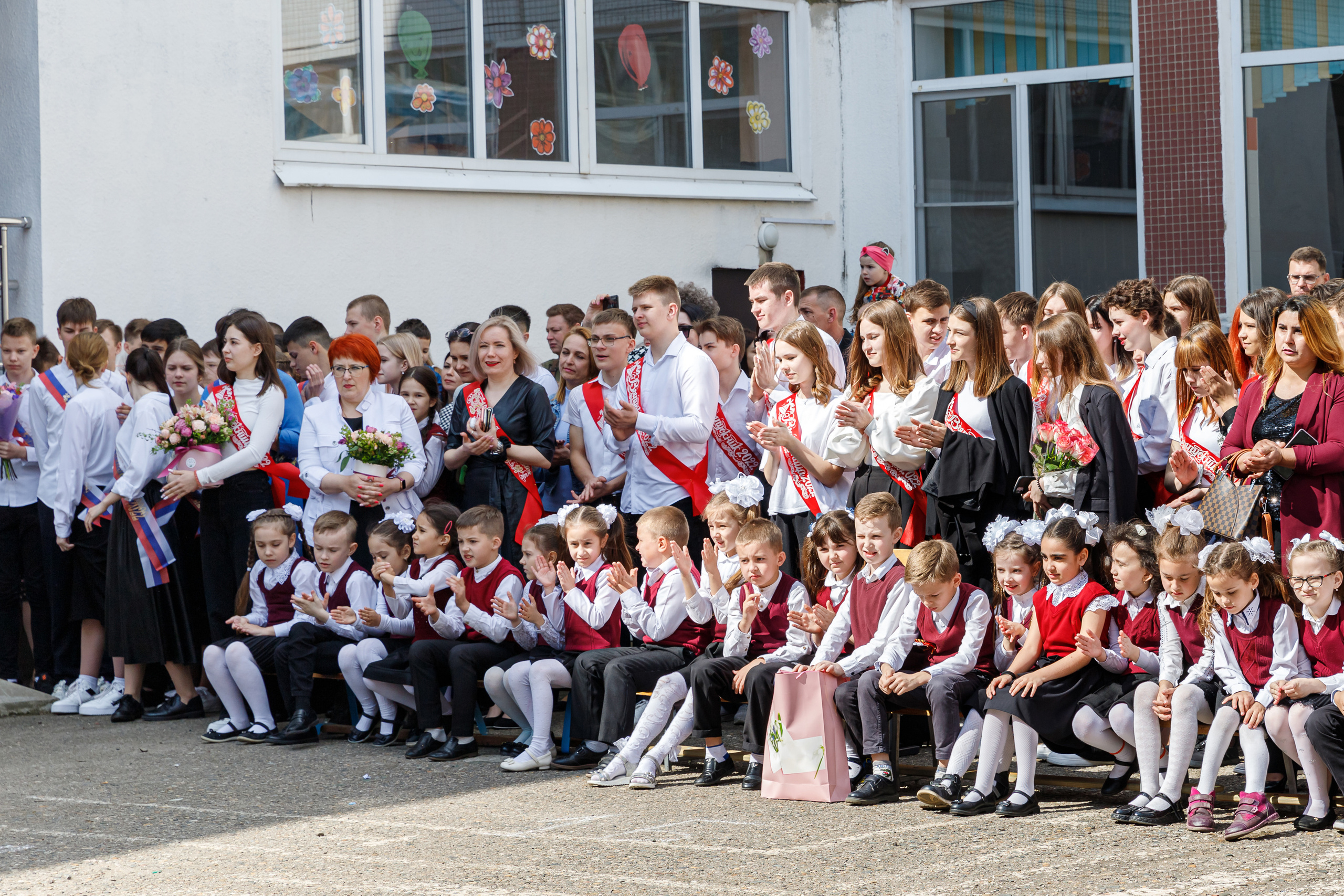 «Последний звонок» (СОШ № 37, г. Краснодар). Марина Ушакова. Фотограф. Выпускные альбомы. г. Краснодар
