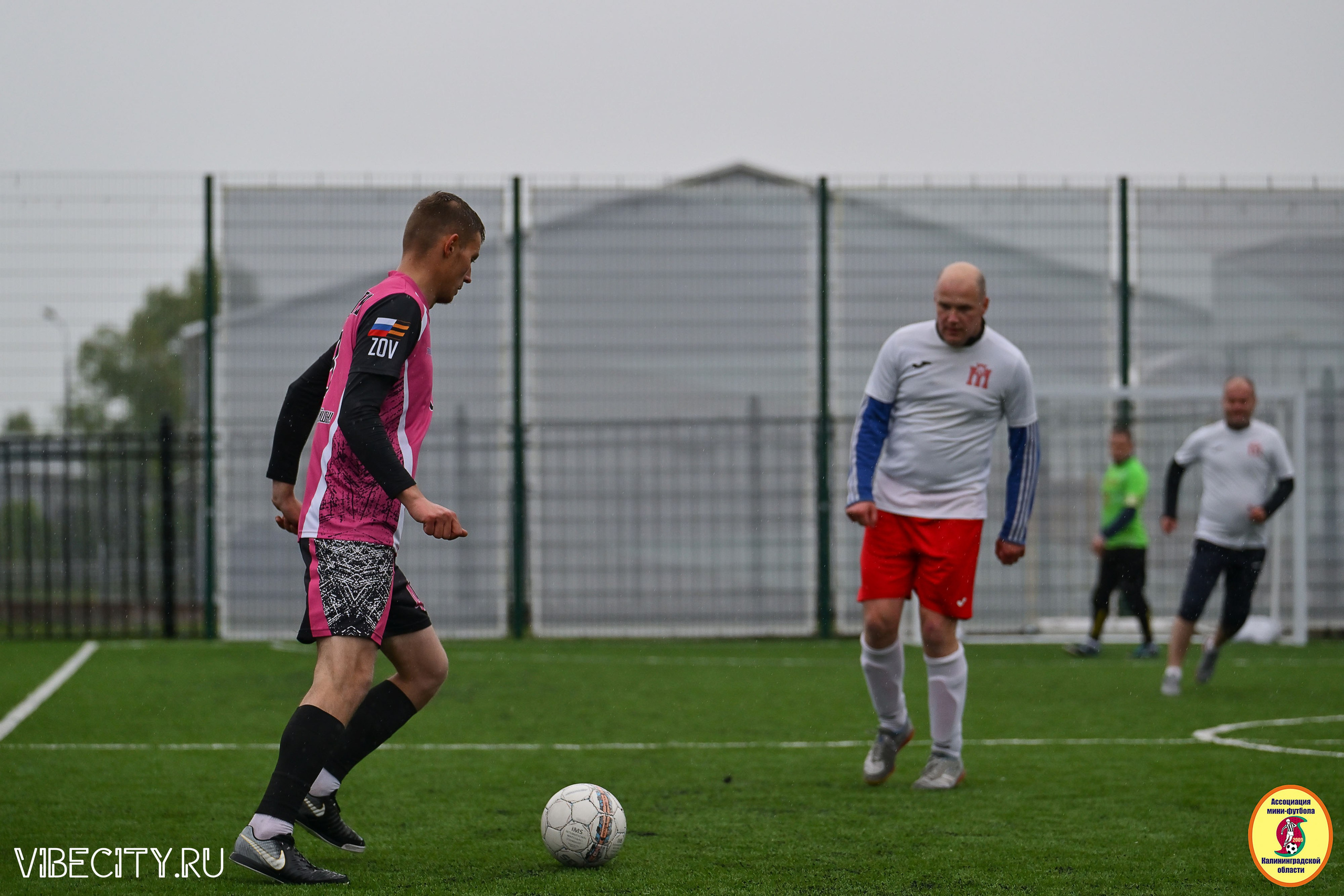 ИГРЫ МИНИ-ФУТБОЛЬНОЙ ЛИГИ. VIBECITY.RU Вайб Сити Ру Фоторепортажи Фотоотчеты Калининград
