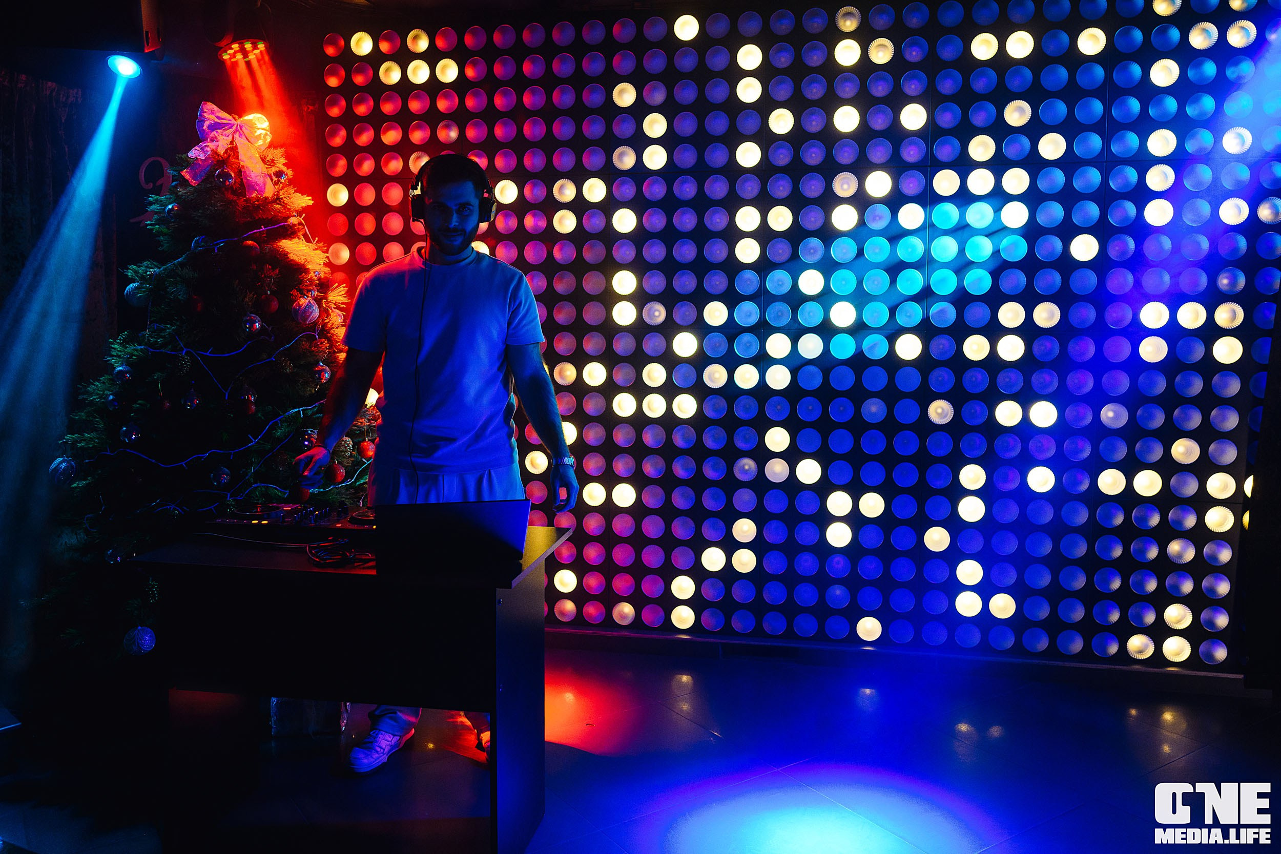 Фоторепортаж из караоке-клуба Эйфория. One Media Life: фоторепортажи, фотоотчеты с мероприятий и заведений