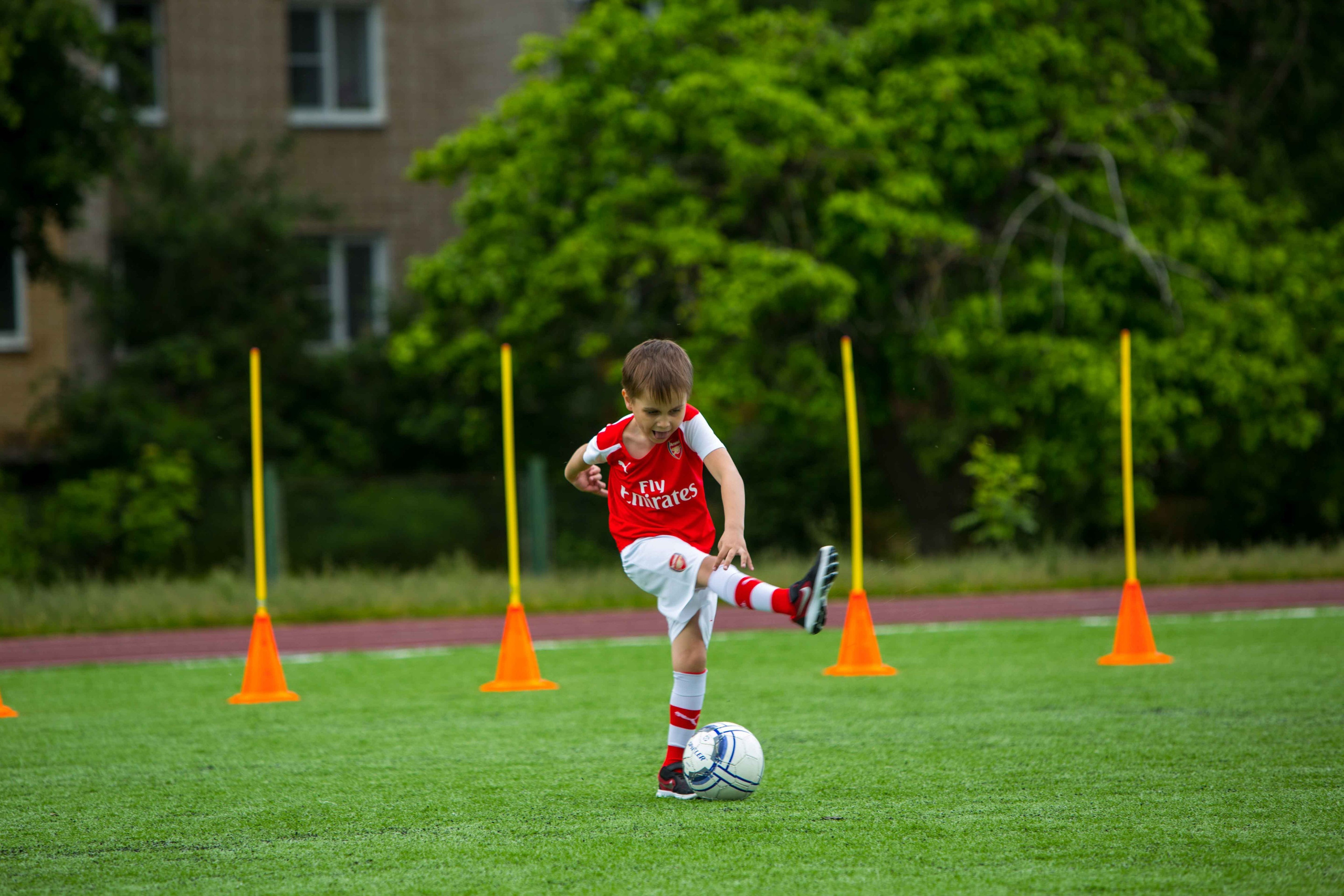 Футбольная школа «Юниор». Выпускные альбомы и школьный фотограф в Подольске, Троицке, Щербинке, Москве и Московской области