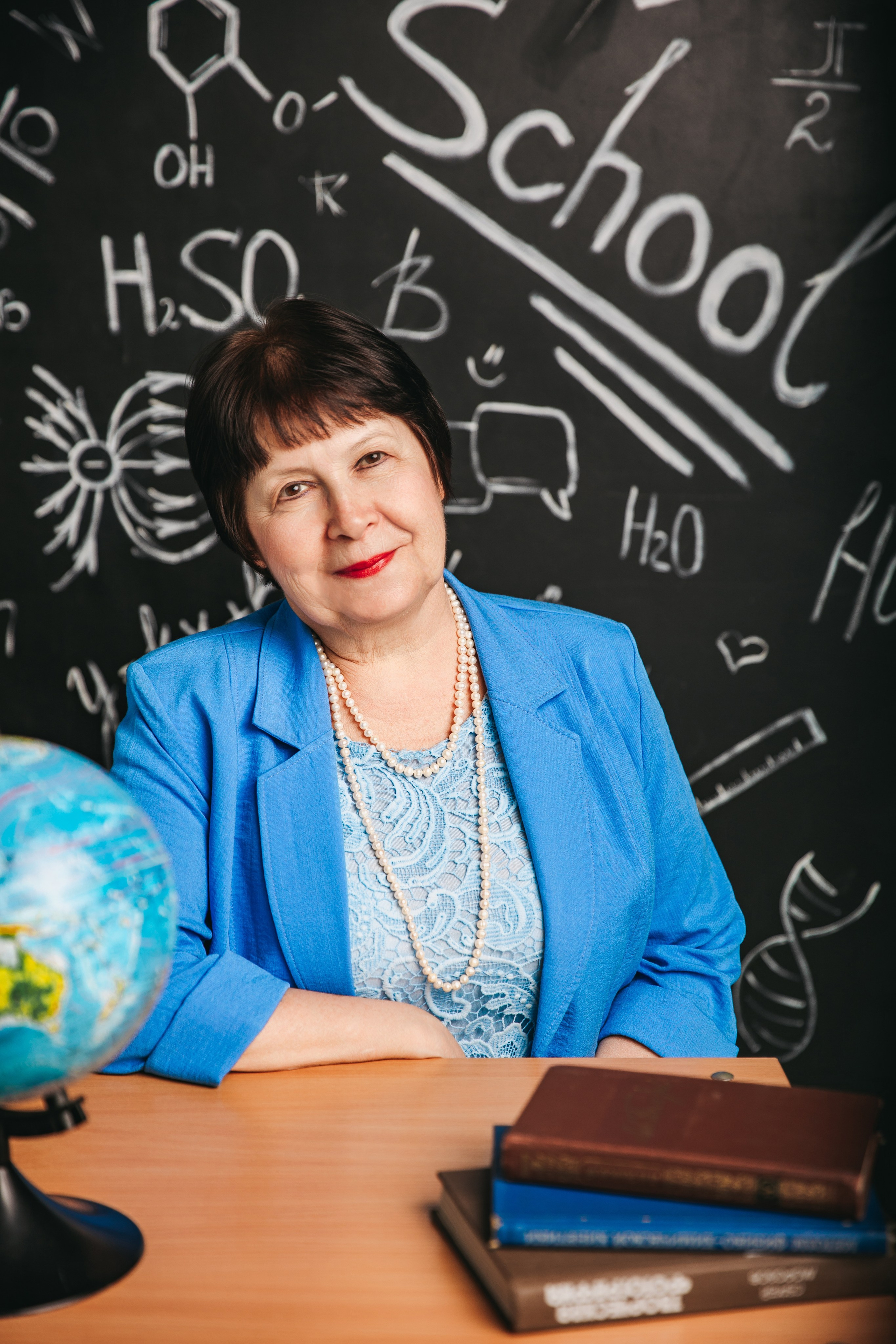 Выпускник школы. Фотокниги и выпускные альбомы в Иваново