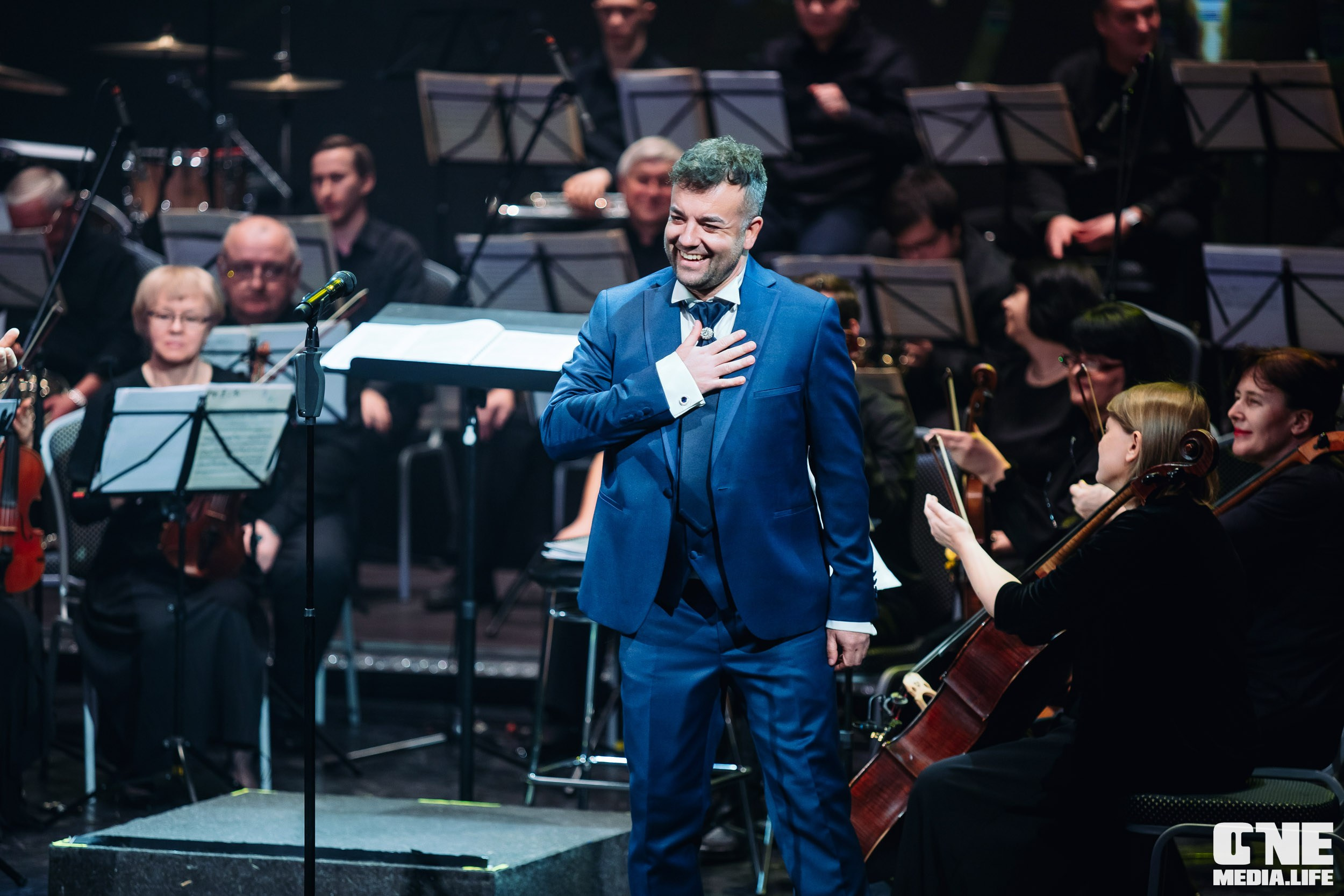 Концерт 8 марта в Янтарь холл. One Media Life: фоторепортажи, фотоотчеты с мероприятий и заведений