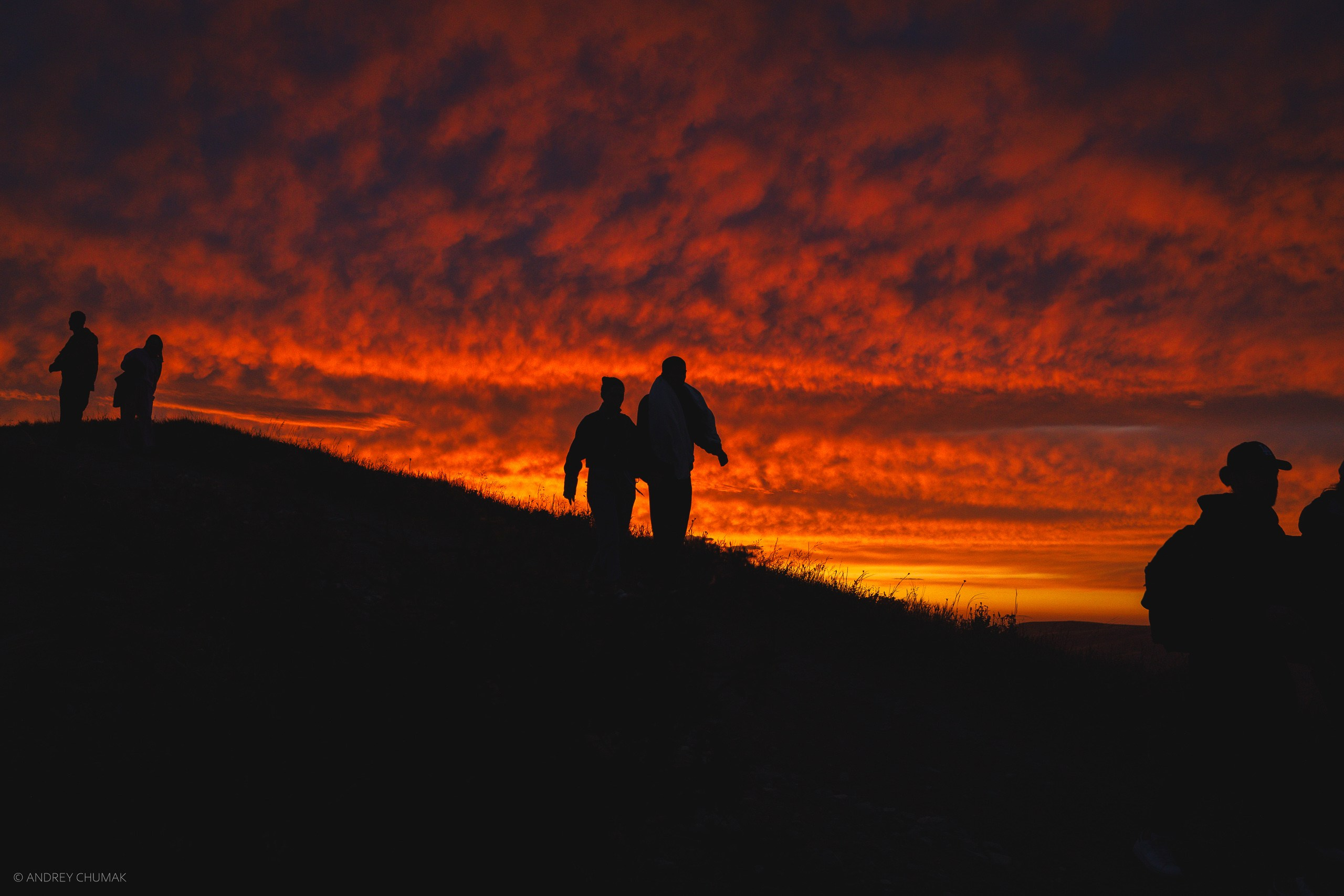 Анонс на фотопоходы в апреле. Универсальный фотограф по Крыму