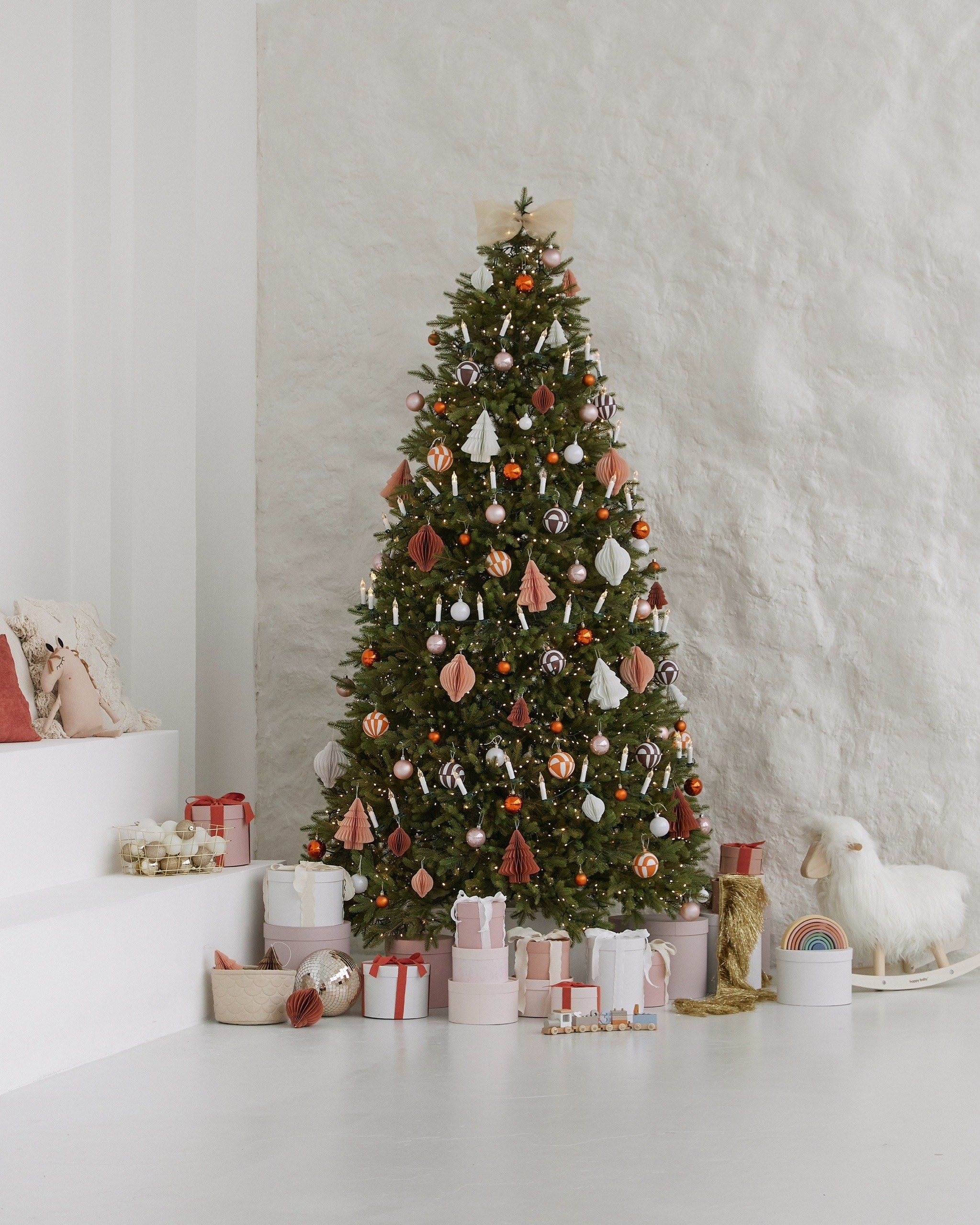 Новогодние студии. Ирина Кан Фотограф новорожденных в Екатеринбурге