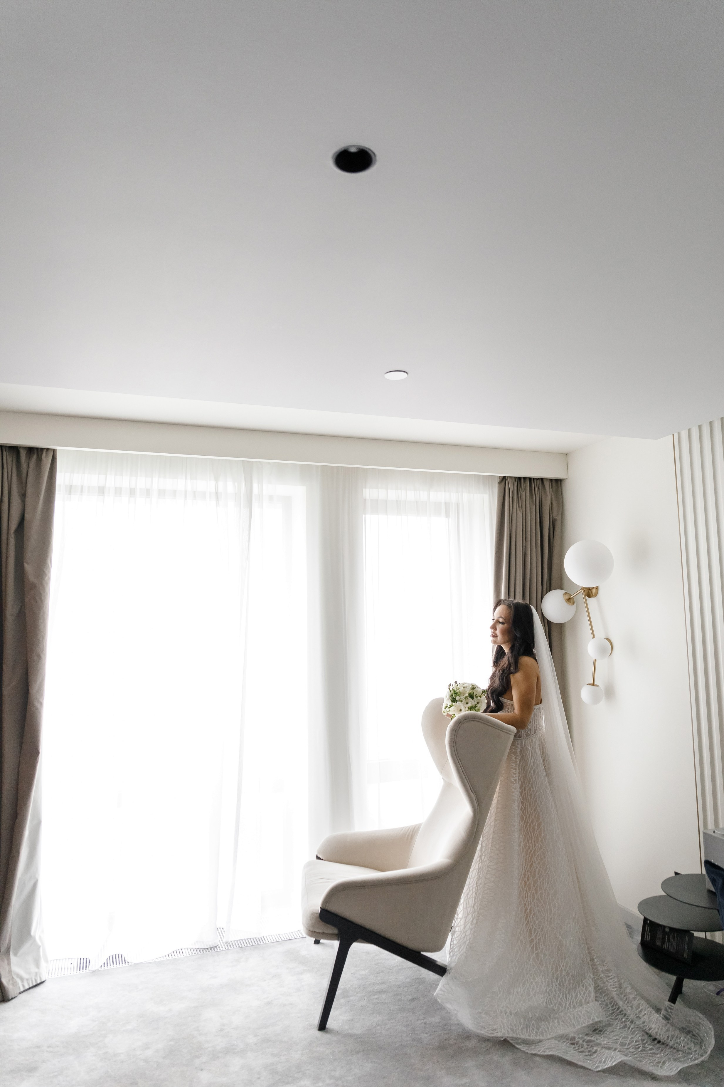 Свадебный организатор планирует свадебное мероприятие