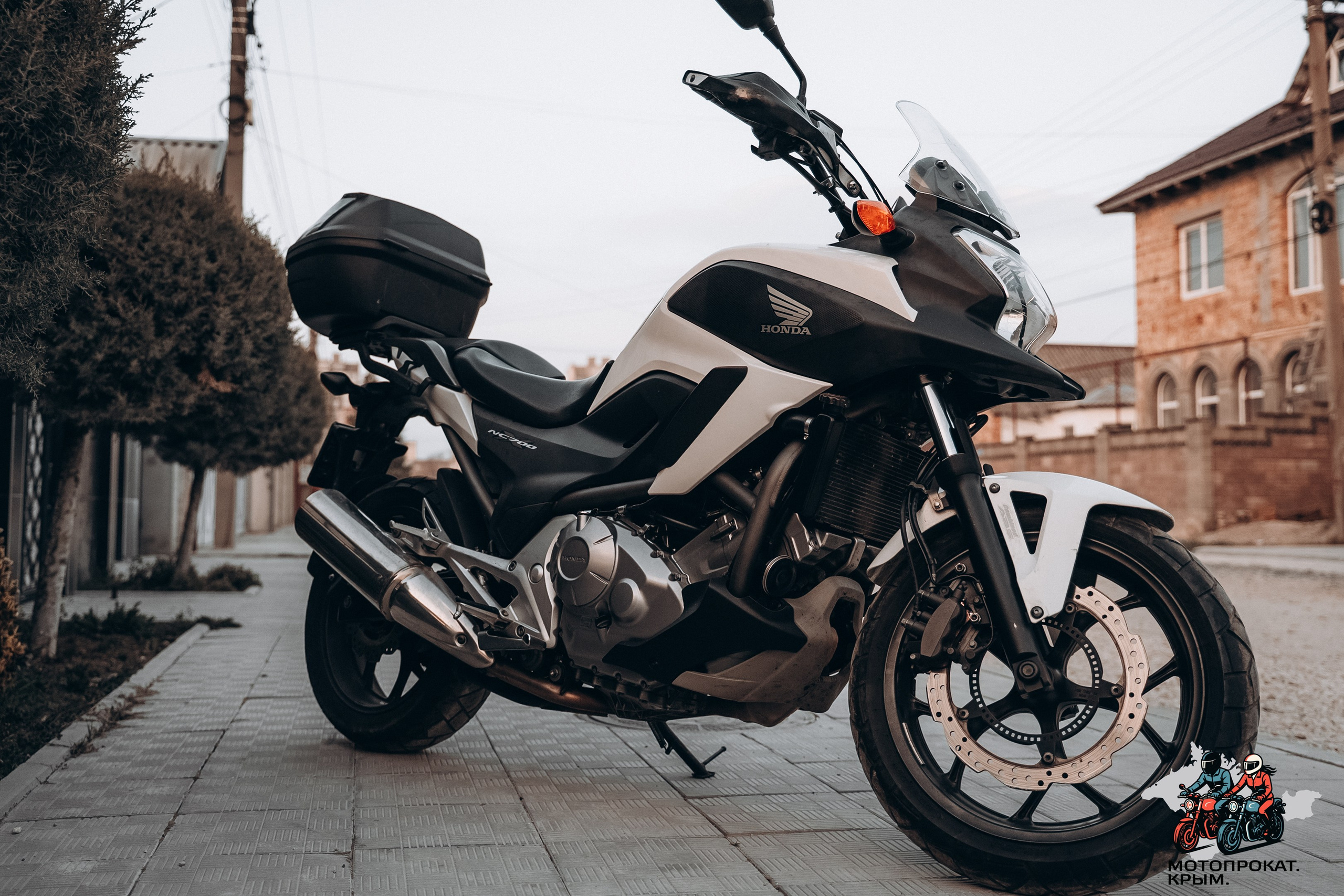 Honda NC700ХA. Мотопрокат Крым, Симферополь — Исследуй самые живописные дороги полуострова на отличном мотоцикле!