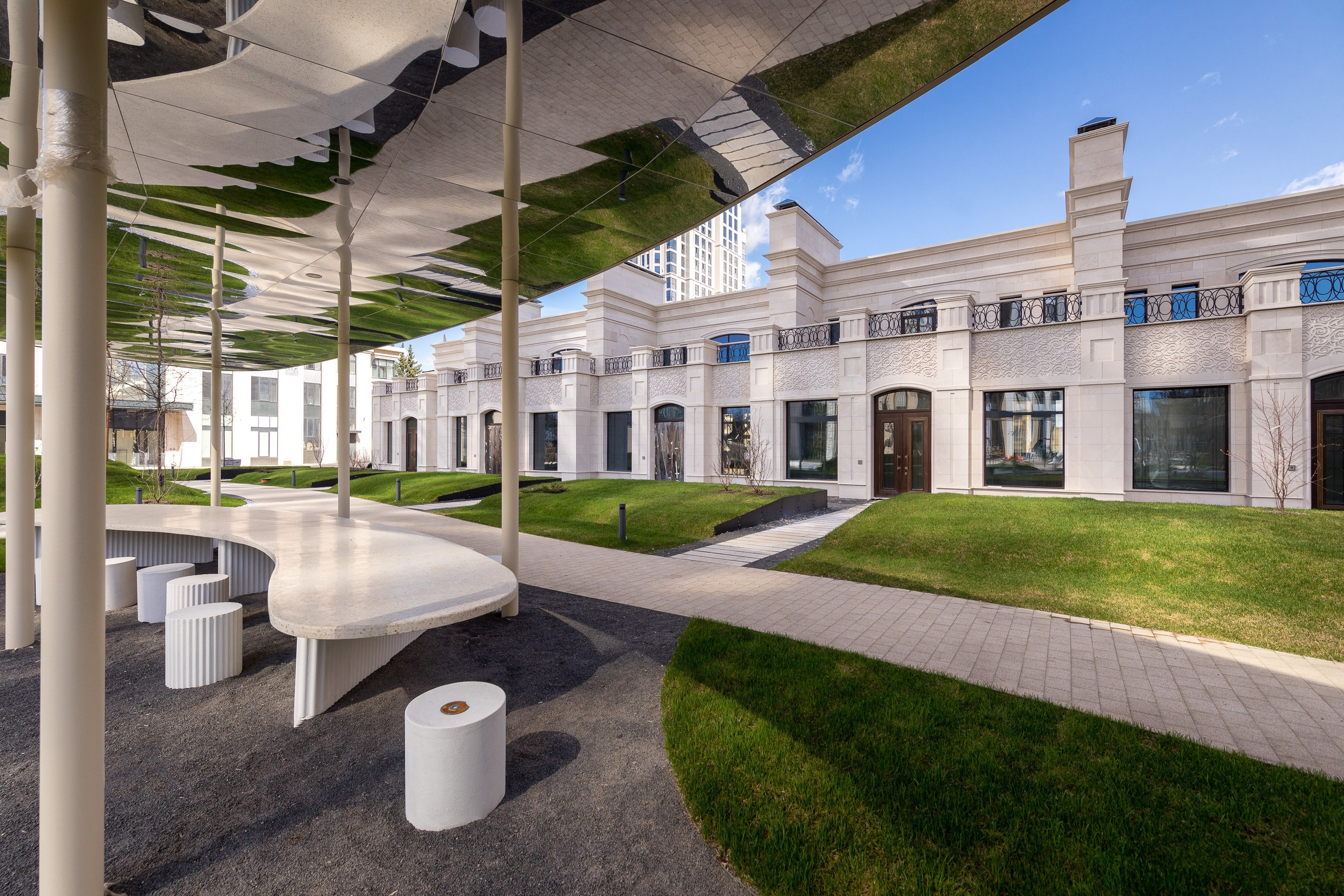 Архитектура и недвижимость. Ход строительства. Съемка с дрона. Профессиональное решение для частных лиц и бизнеса