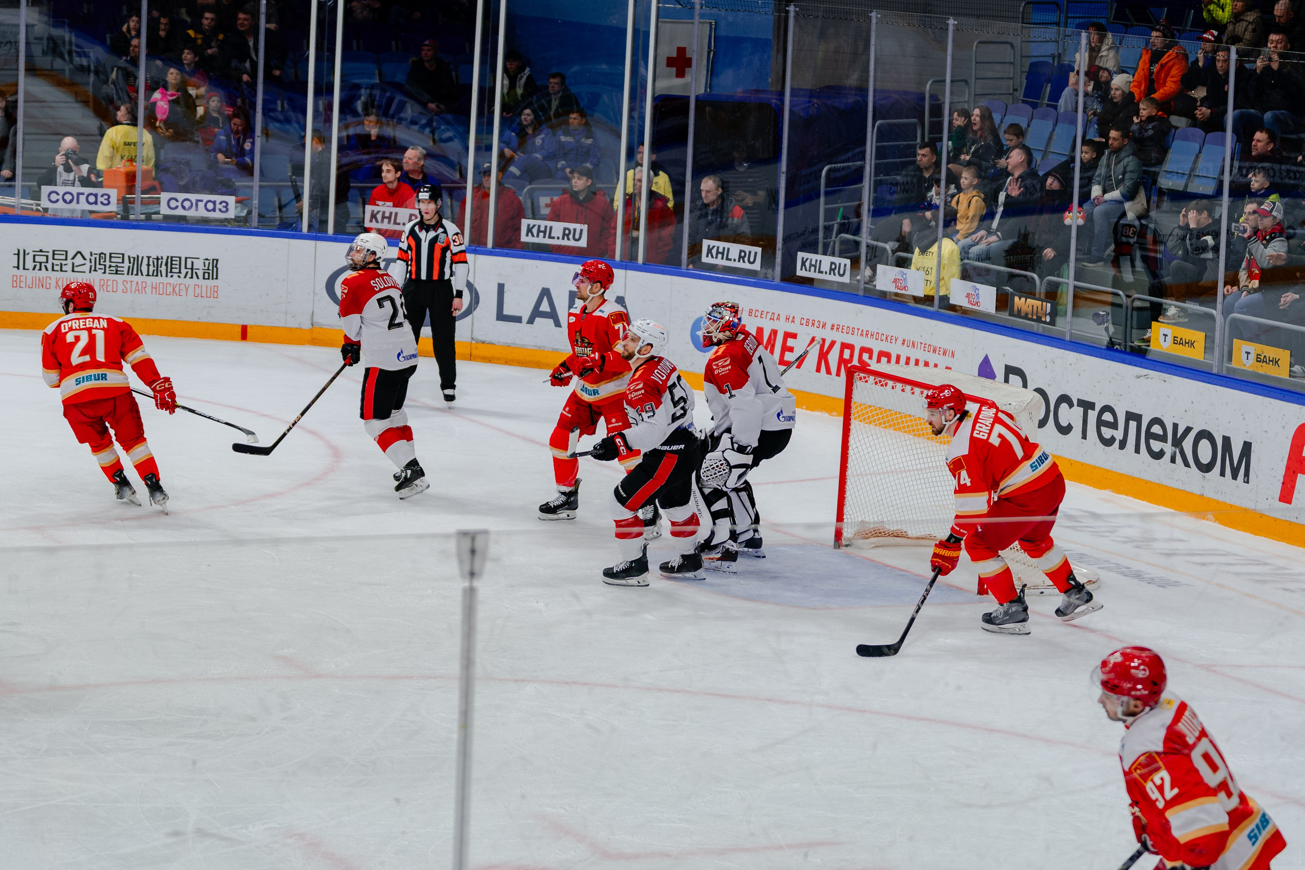КХЛ КУНЬЛУНЬ РС — АВАНГАРД 22 МАРТА 2025. Репортажный фотограф в Москве Измалков Артем