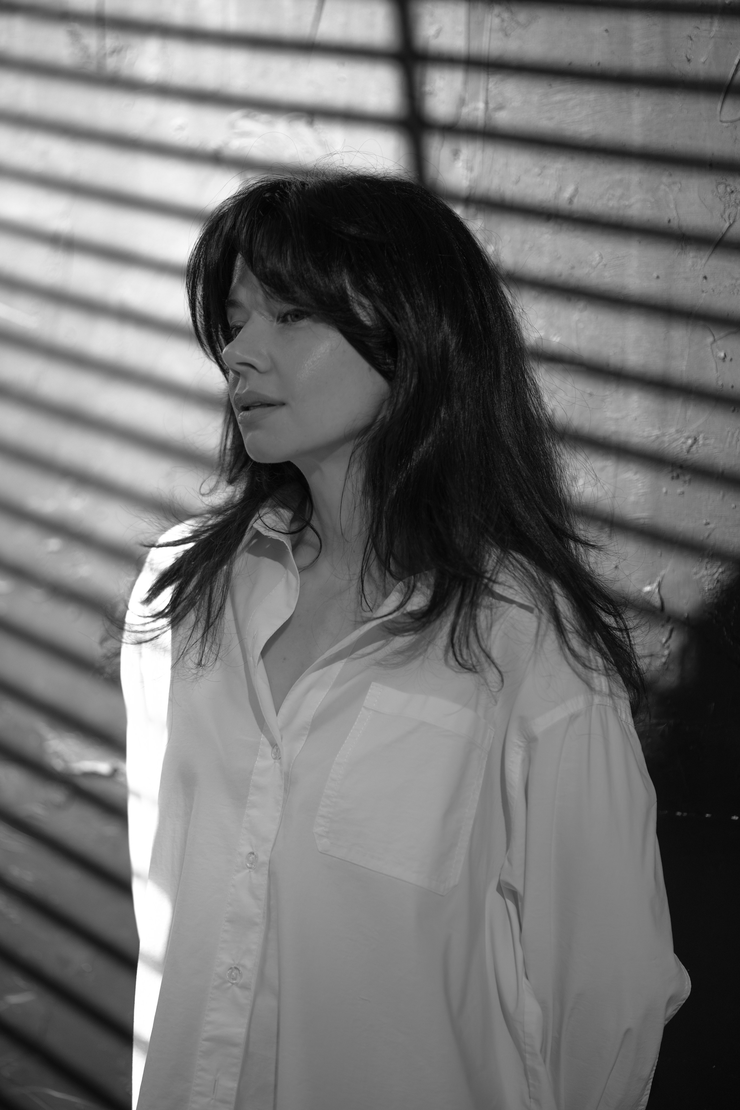 Портретная фотосессияСемейная фотосессияДетская фотосессияЛюбовная/Love-story фотосессияСвадебная фотосессияФотосессия для помолвкиПрофессиональный/деловой портретРекламная/коммерческая фотосессияФотосессия продукции (товары)Фотосессия моды (fashion)Бьюти-съемка (красота, макро-детали лица)Фотосессия lifestyle (повседневная жизнь, атмосфера)Фотосессия в полёте/авиационная (иногда отдельно как аэросъемка)Пейзажная/ландшафтная фотосессияАрхитектурная фотосессияАнфас/студийная фотосессияНю-фотосессия (с оговорками об этике и согласии)Фотосессия для артистов/музыкантовФотосессия для блогеров и инфлюенсеровФотосессия в стиле ретро/винтажЭко- и концептуальная съемка (арт-иллюстративная)Фотосессия для мероприятий (часто как репортажная)Aerial/дрон-съемка (в сочетании с портретной или пейзажной частью)Инфографическая/презентационная фотосессия (для презентаций и каталогов)