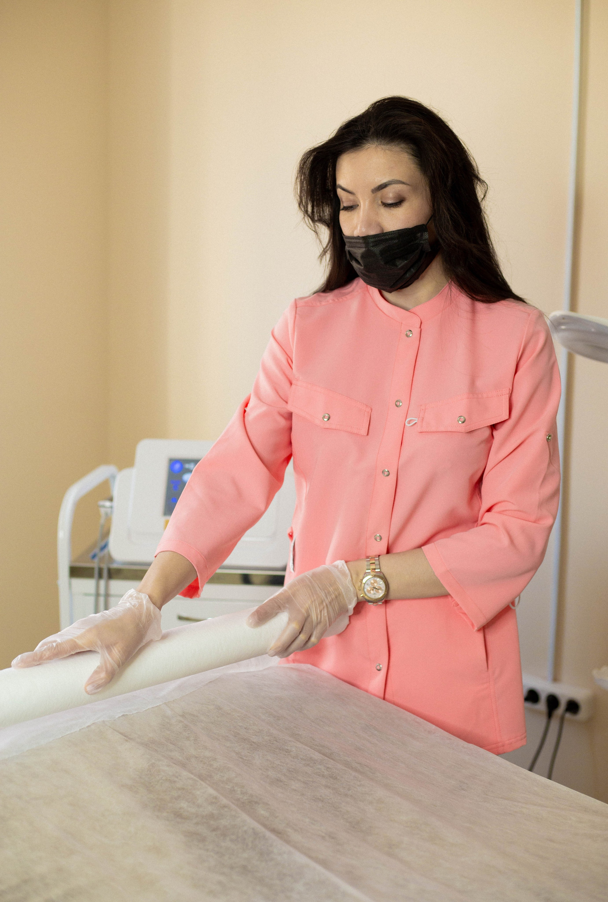 Мастер по холодной плазме. Фотограф Мария Волкова