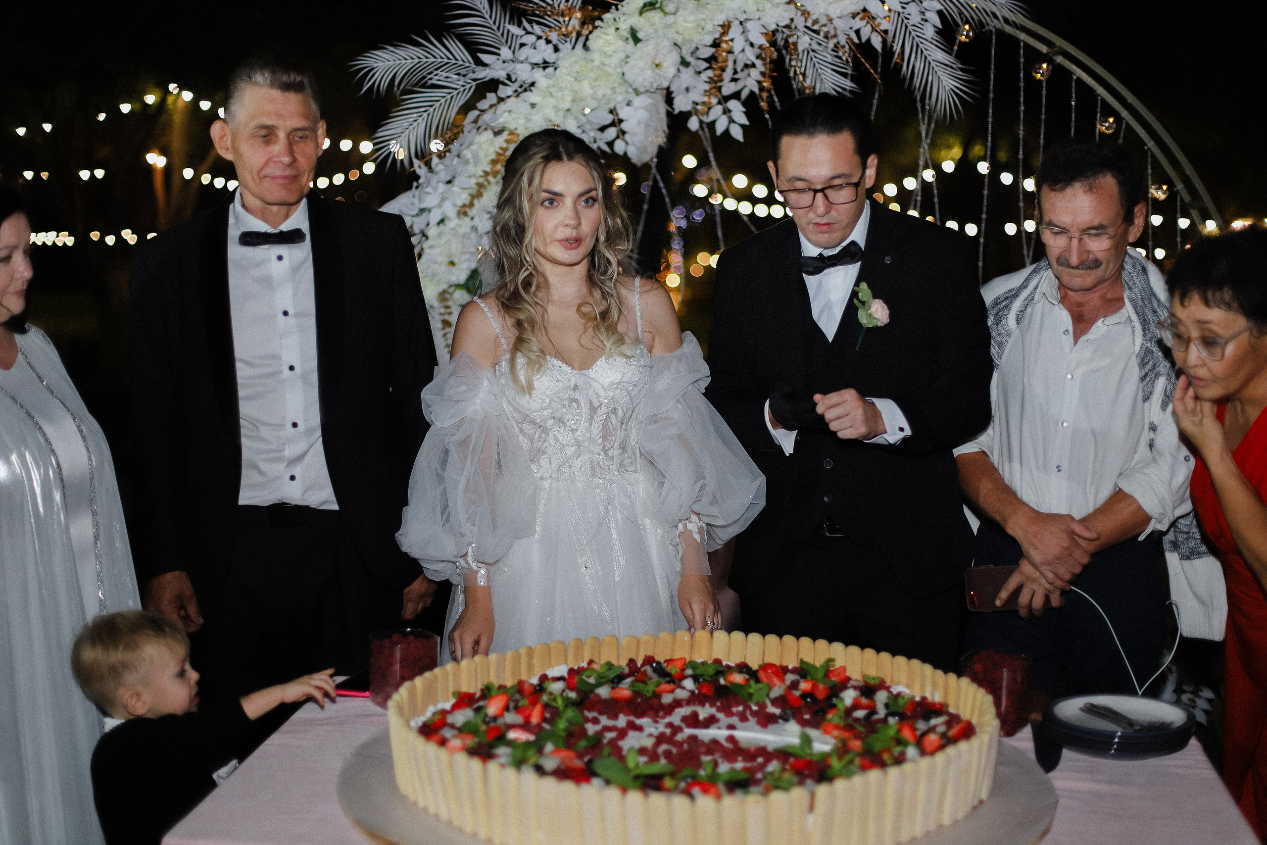 Рустам и Елизавета. Фотограф в Алматы и Москве Даша Пушкина