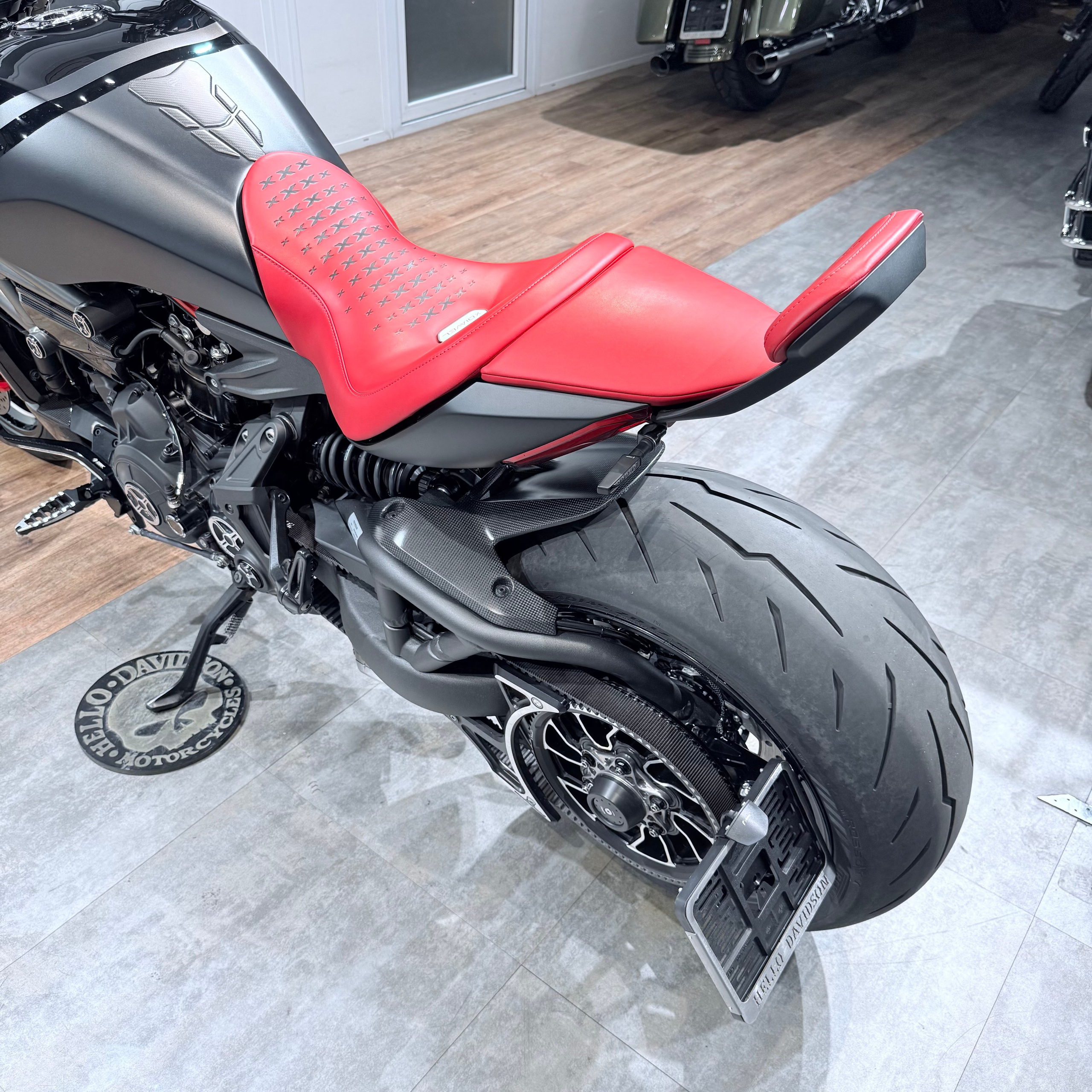2016 DUCATI xDiavel S NERA Edition. Hello Davidson, Москва. Только хорошие мотоциклы…
