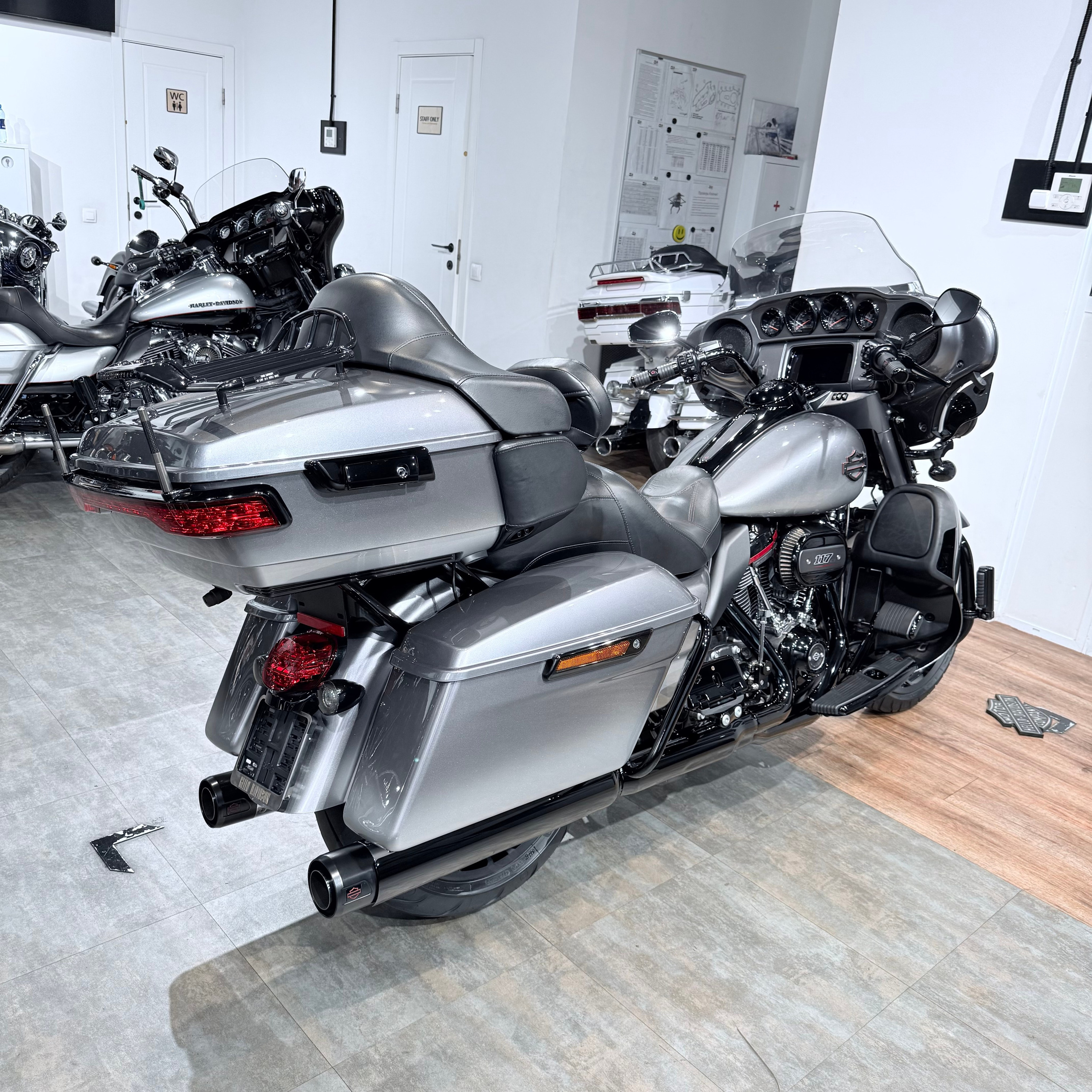 СVО Еlесtrа Glide Limited 117 Маgic Gray Fаde. Hello Davidson, Москва. Только хорошие мотоциклы…