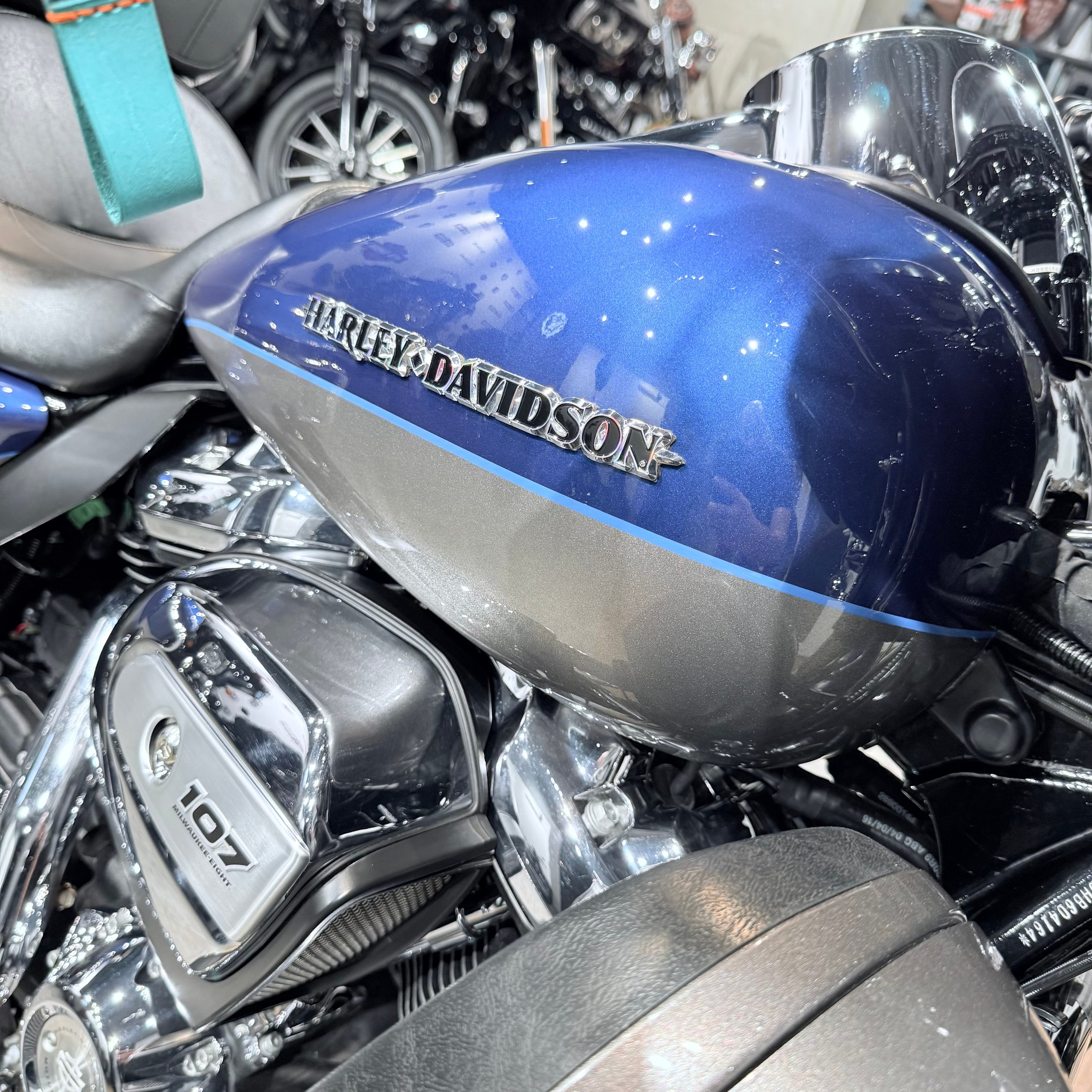 2017 Elесtra Glide Limitеd 107 Suрeriоr Bluе Вillet Silver. Hello Davidson, Москва. Только хорошие мотоциклы…