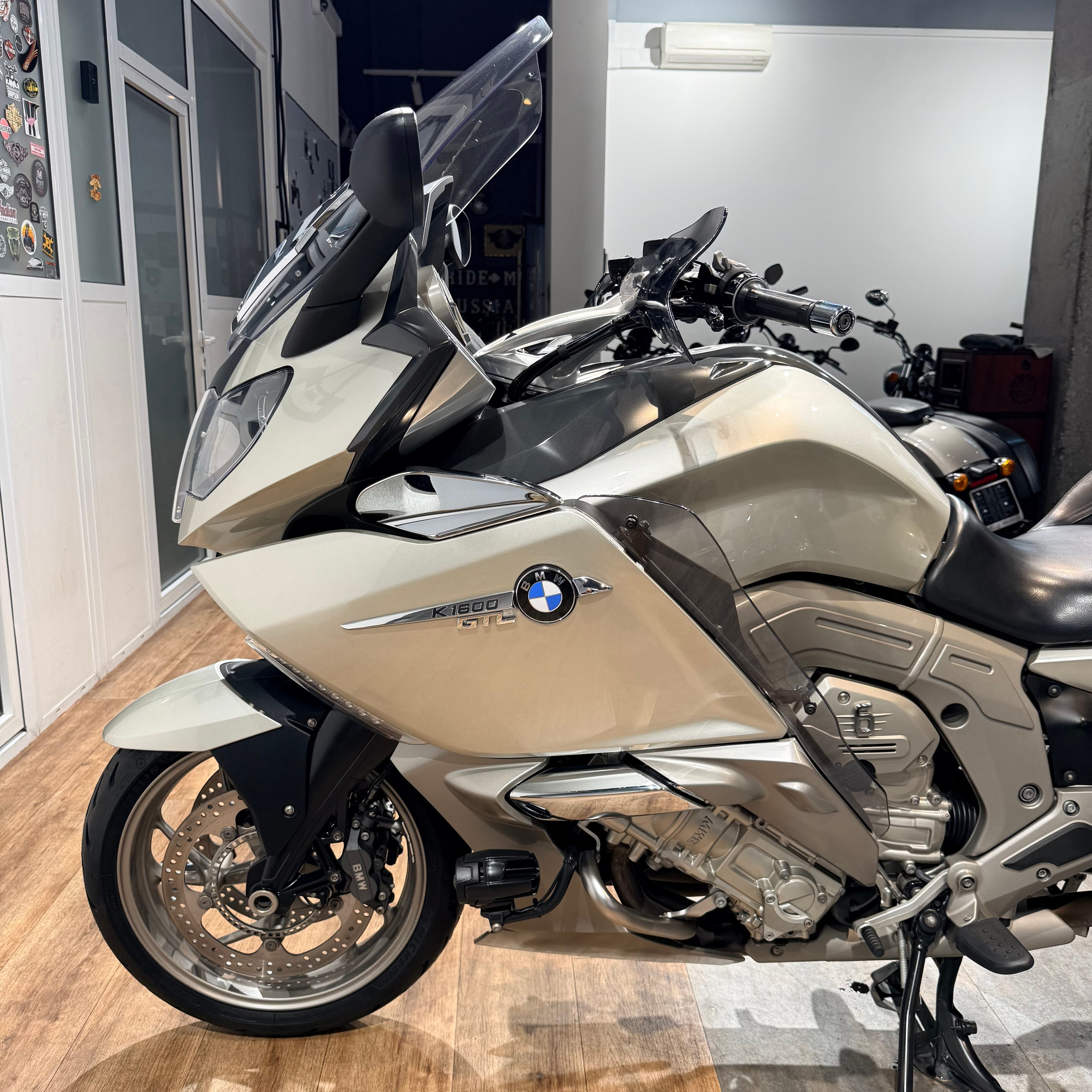 2013 ВМW К1600GTL Exclusive. Hello Davidson, Москва. Только хорошие мотоциклы…