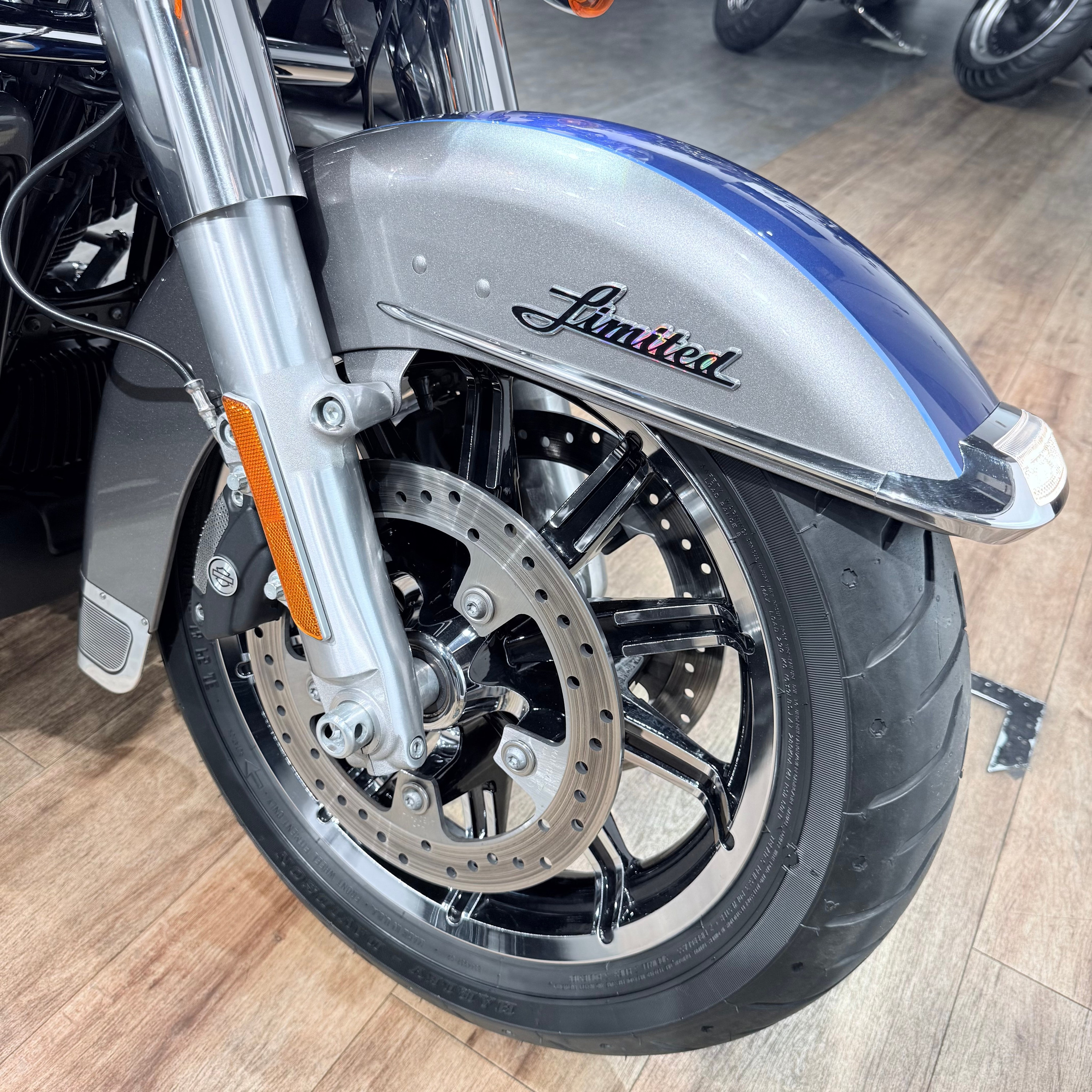 2017 Elесtra Glide Limitеd 107 Suрeriоr Bluе Вillet Silver. Hello Davidson, Москва. Только хорошие мотоциклы…