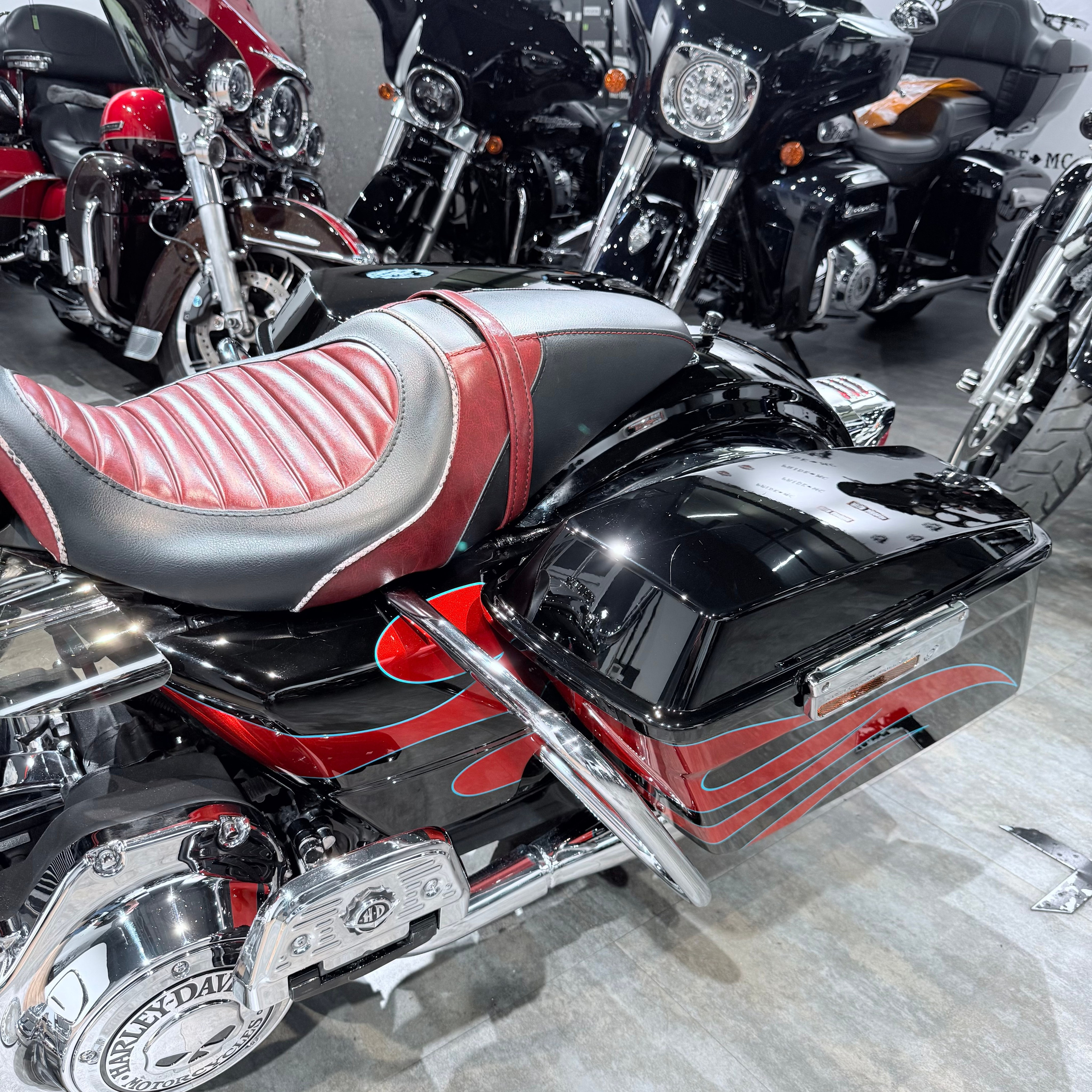 2009 Road King АВS Вlаck Orangе Flаmes. Hello Davidson, Москва. Только хорошие мотоциклы…