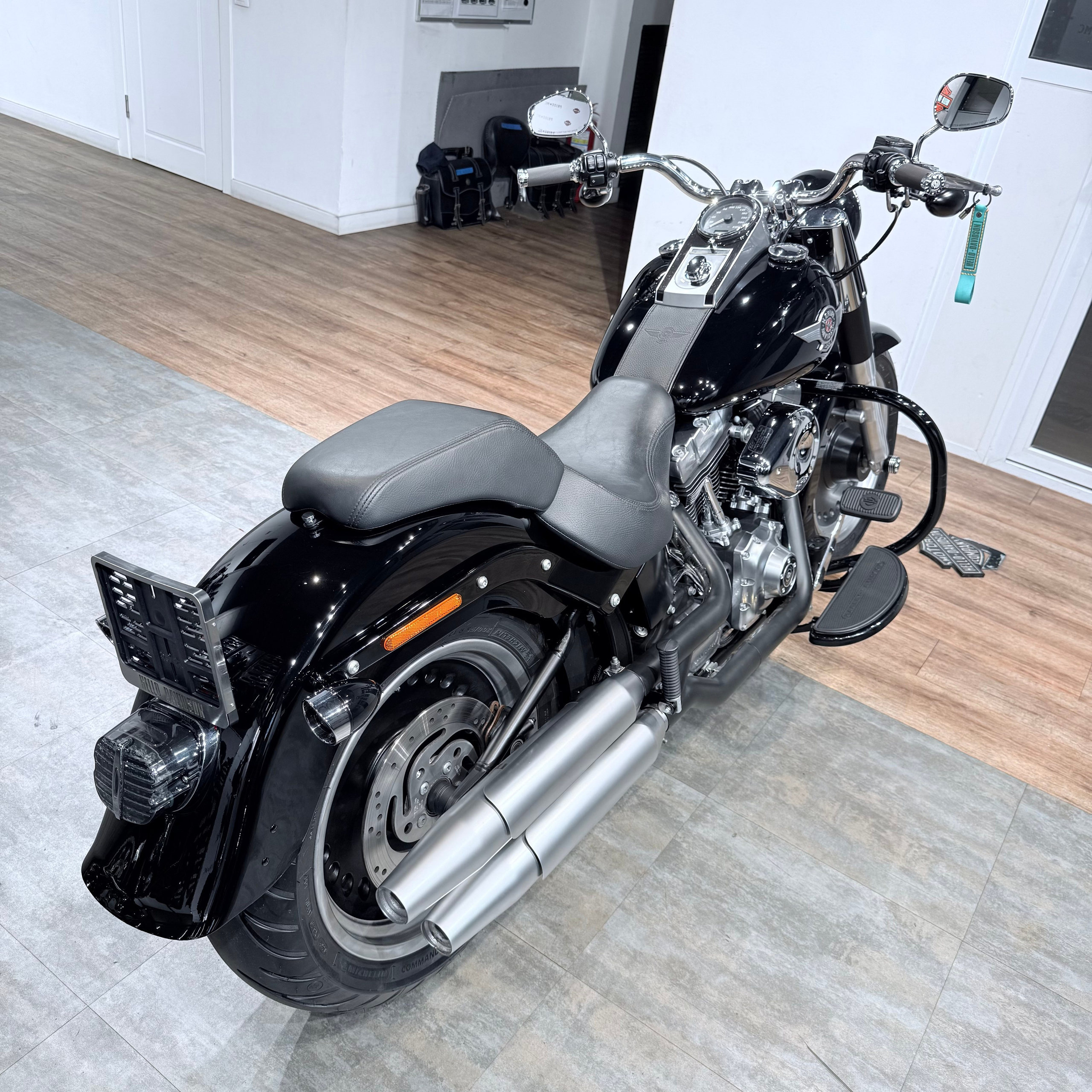 2012 Fat Boy АВS Вlаck Edition. Hello Davidson, Москва. Только хорошие мотоциклы…